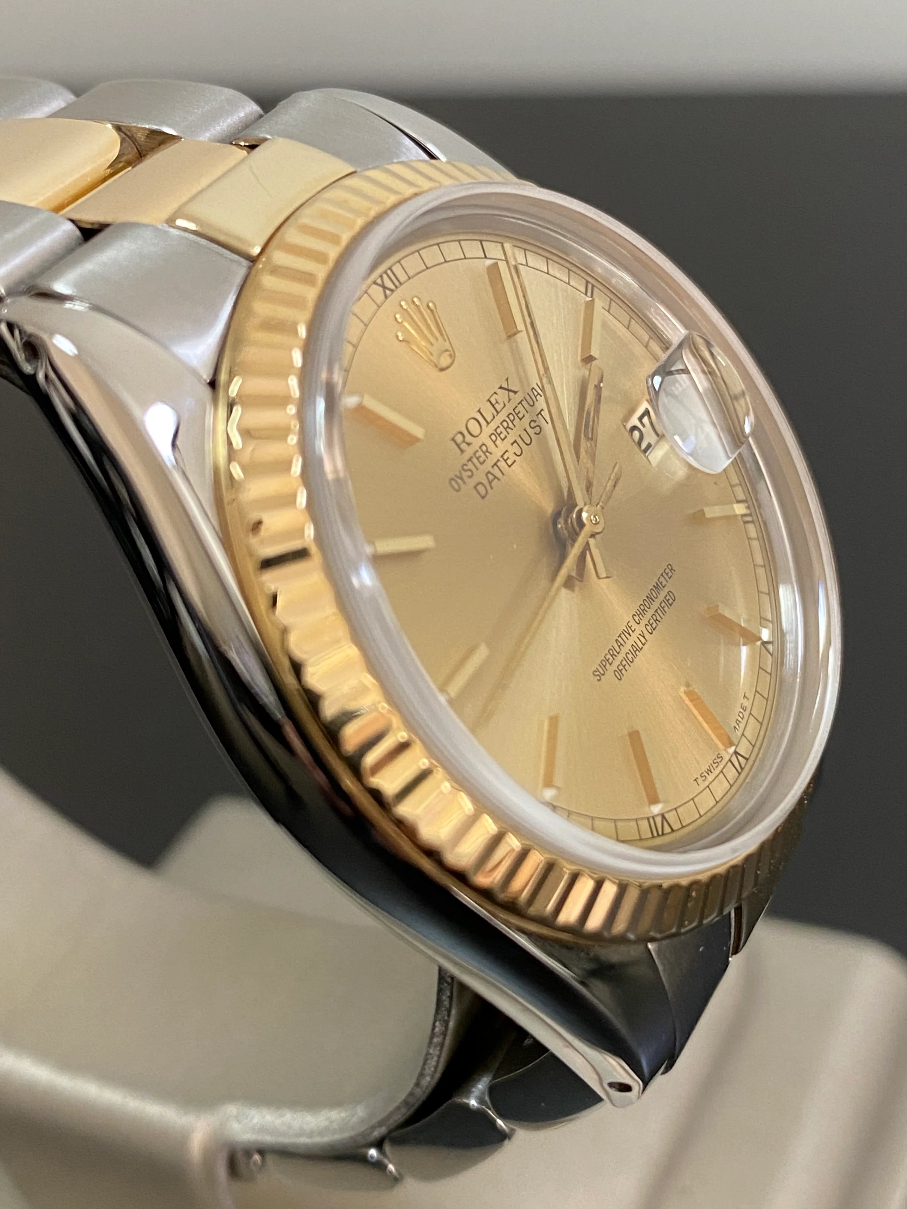 Rolex Steel and Yellow Gold Datejust 36 - Fluted Bezel - Champagne Index Dial - Oyster Bracelet - 16013