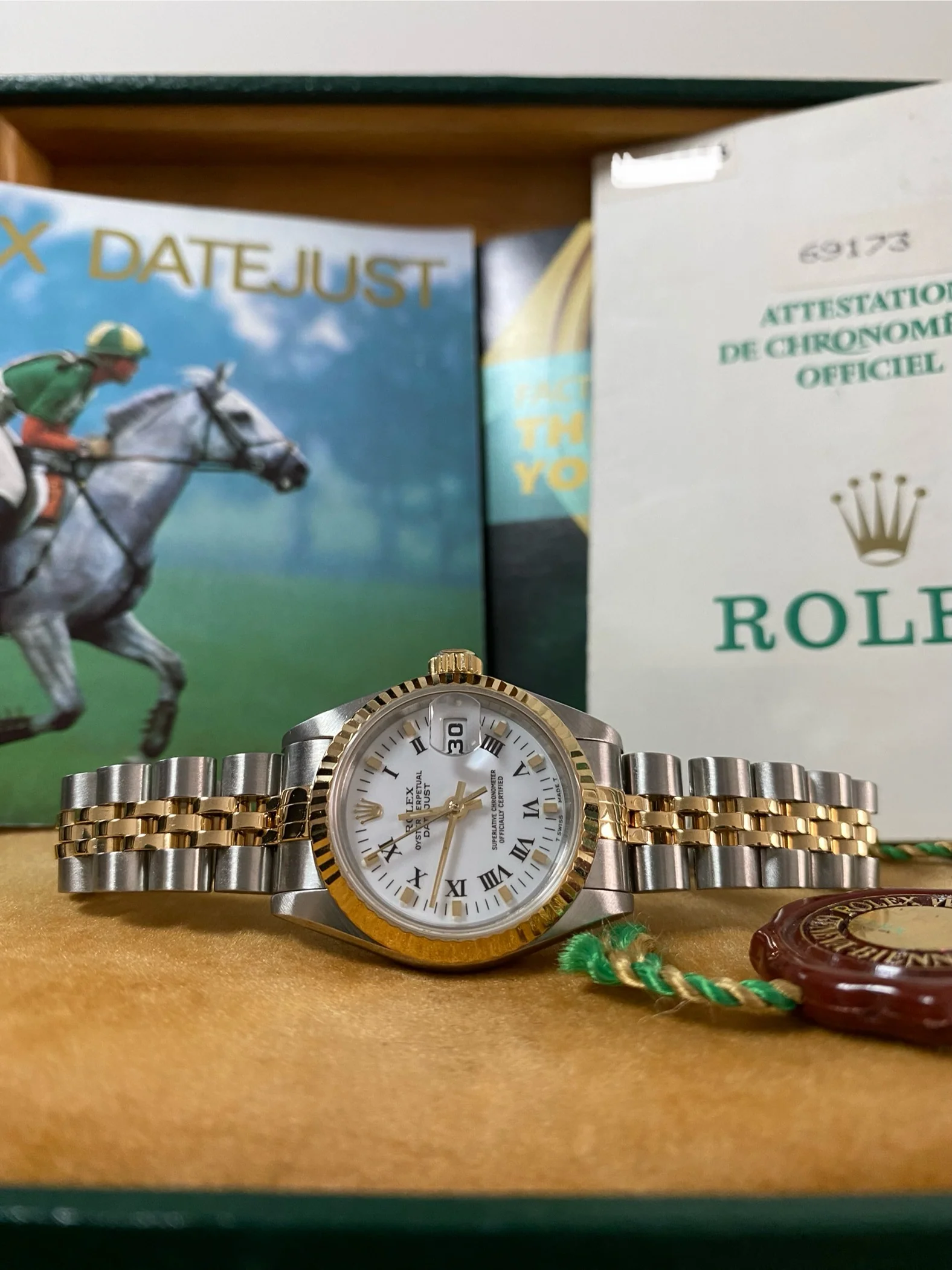 Rolex Steel and Yellow Gold Lady-Datejust - W serial - Fluted Bezel - White Roman Dial - Jubilee Bracelet - 69173 *FULL SET*