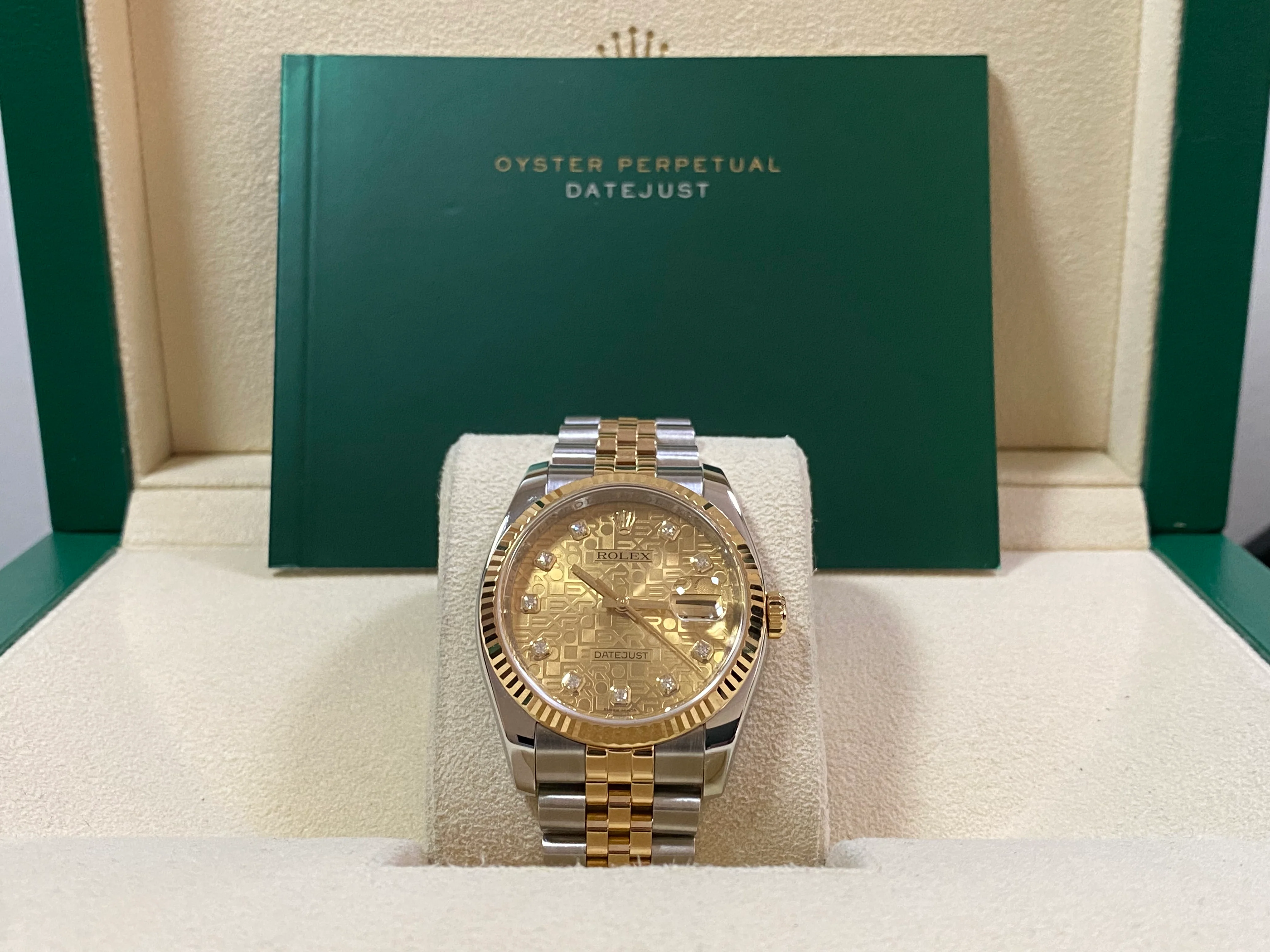 Rolex Steel and Yellow Gold Datejust 36 - V Serial - Fluted Bezel - Factory Diamond Dial - Jubilee Bracelet - 116233