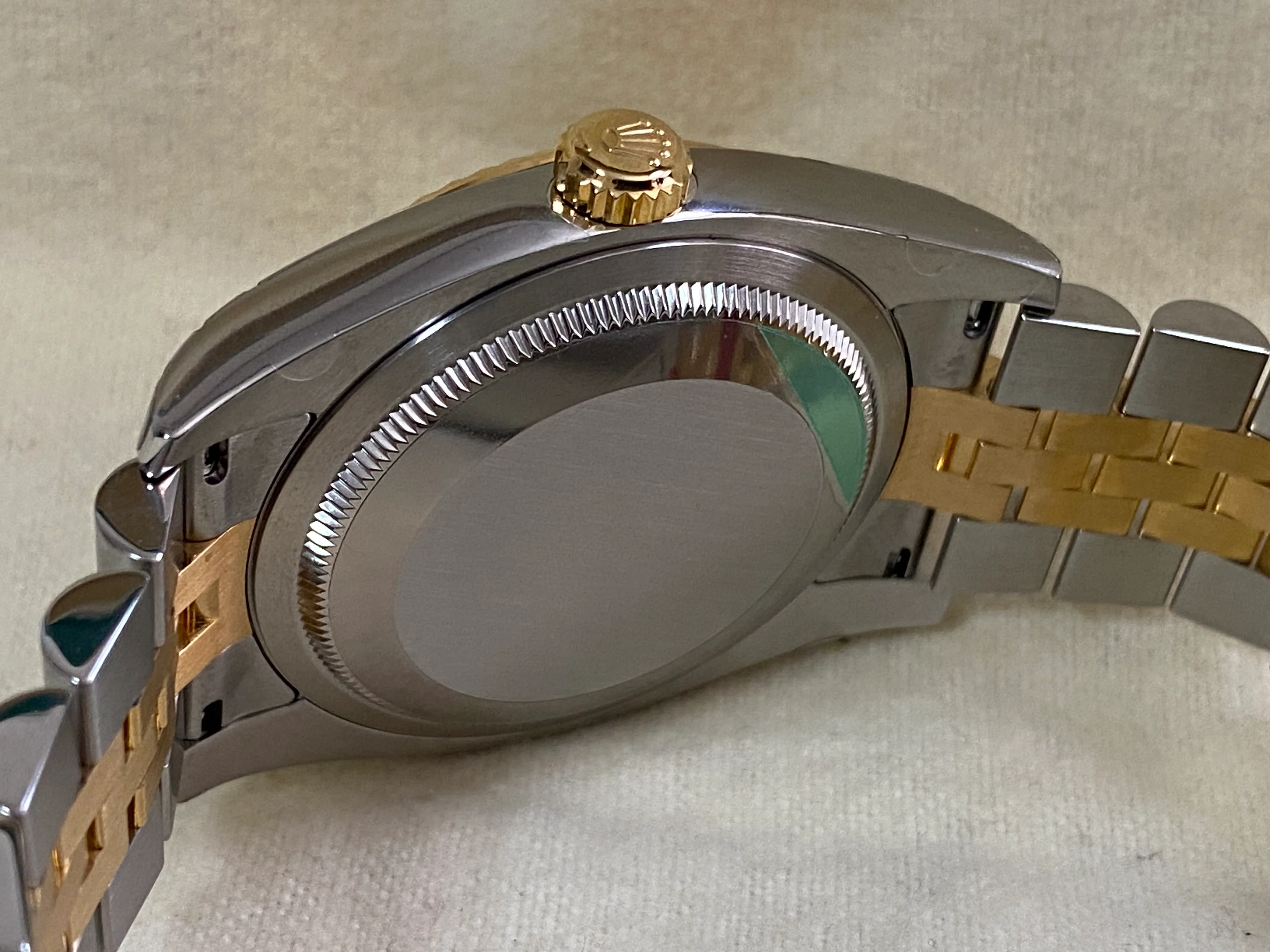 Rolex Steel and Yellow Gold Datejust 36 - 2011 - Fluted Bezel - Champagne Index Dial - Jubilee Bracelet - 116233 *FULL STICKERS*