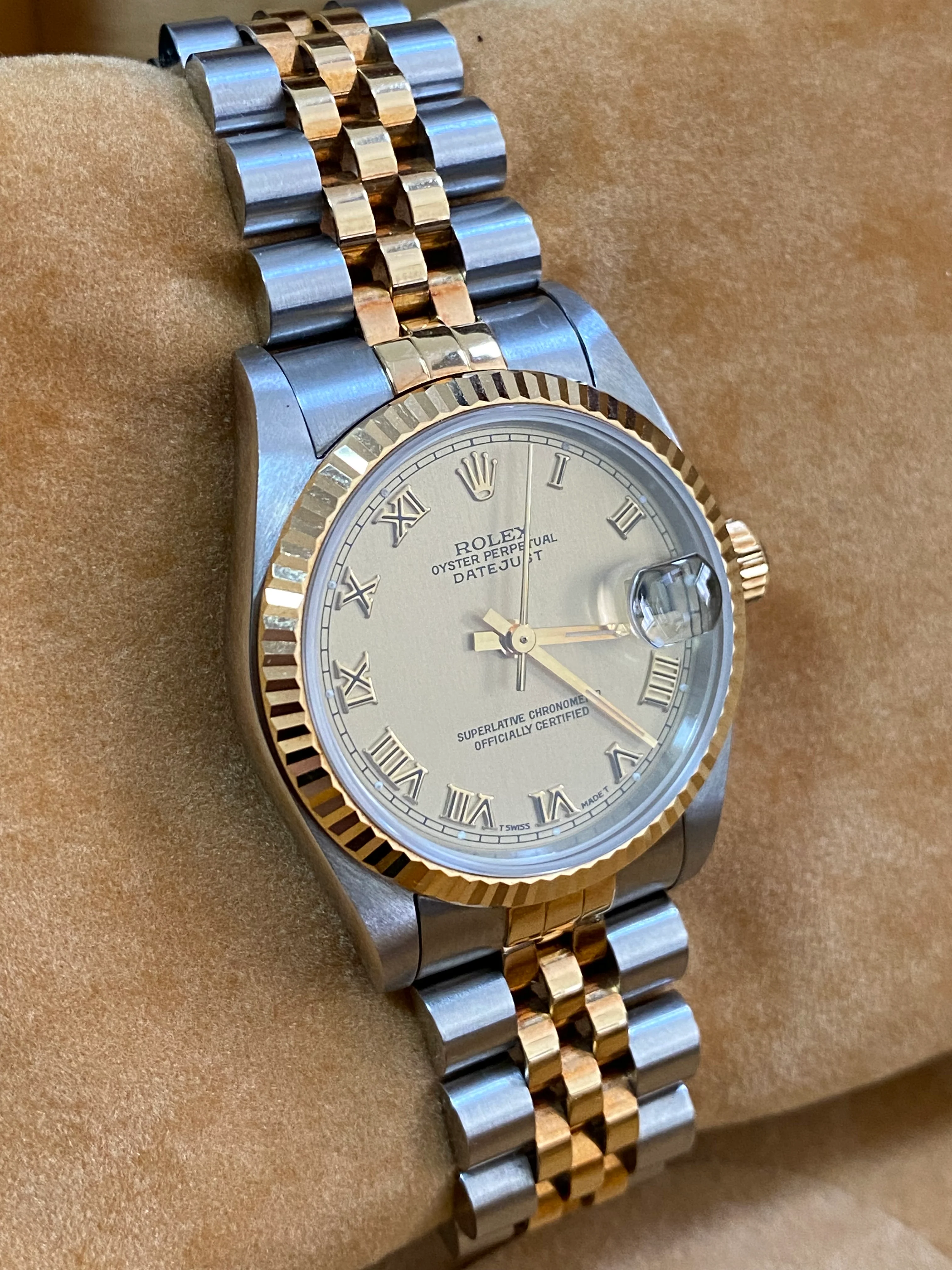 Rolex Steel and Yellow Gold Datejust 31 - S Serial - Fluted Bezel - Champagne Roman Dial - Jubilee Bracelet - 68273