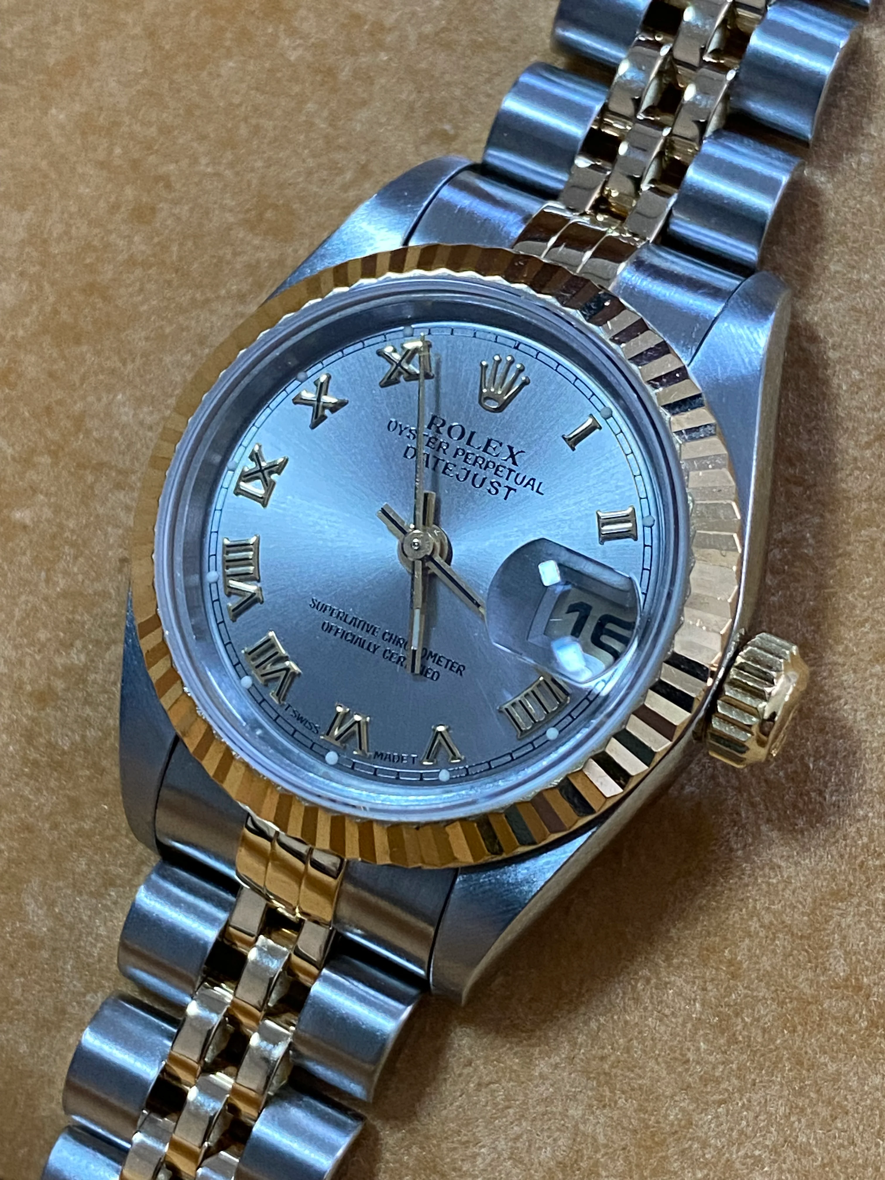 Rolex Two Tone Lady-Datejust - T Serial- Fluted Bezel - Silver Roman Dial - Jubilee Bracelet - 69173