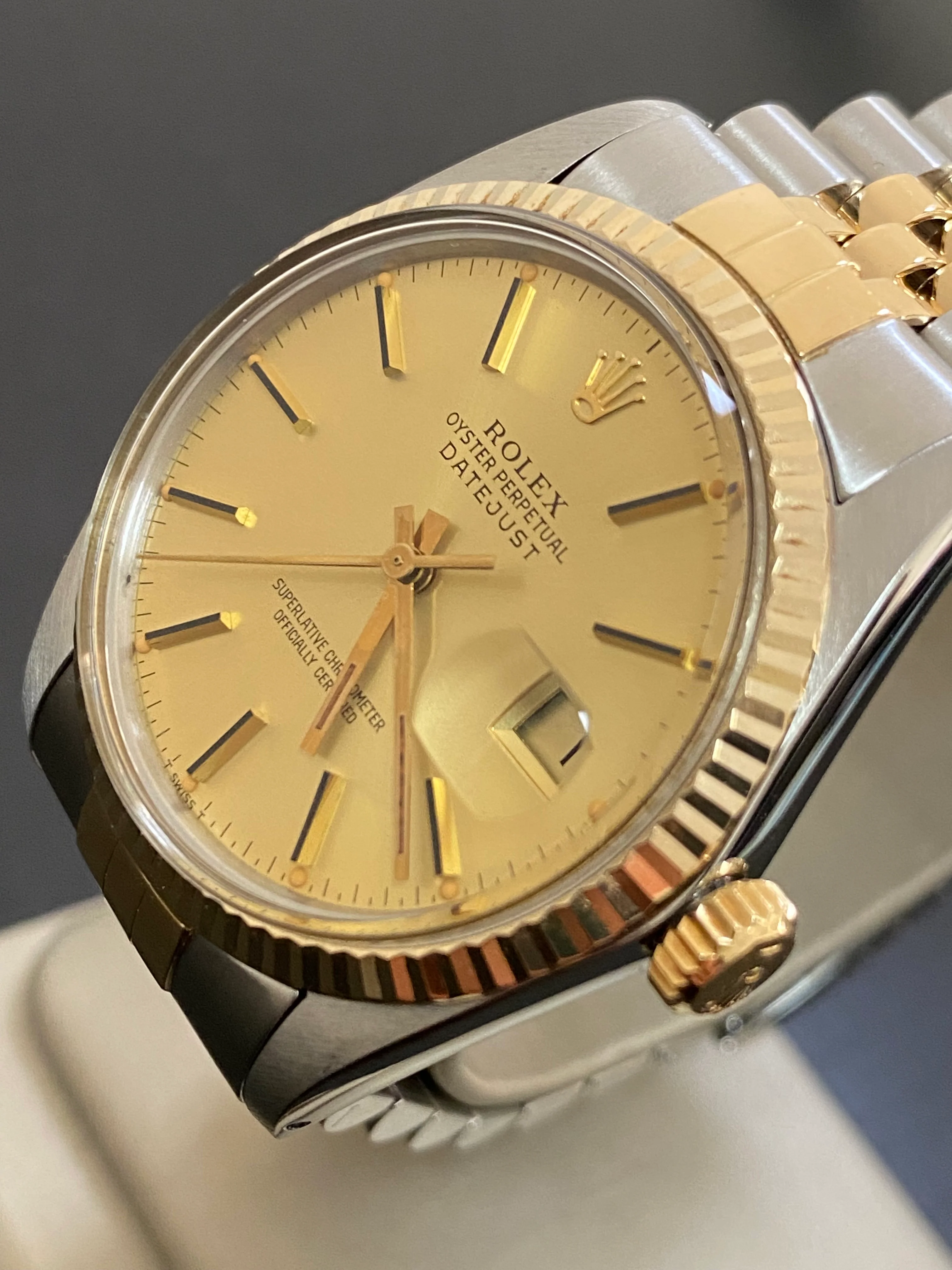 Rolex Steel and Yellow Gold Datejust 36 - 1983 - Fluted Bezel - Champagne Index Dial - Jubilee Bracelet - 16013