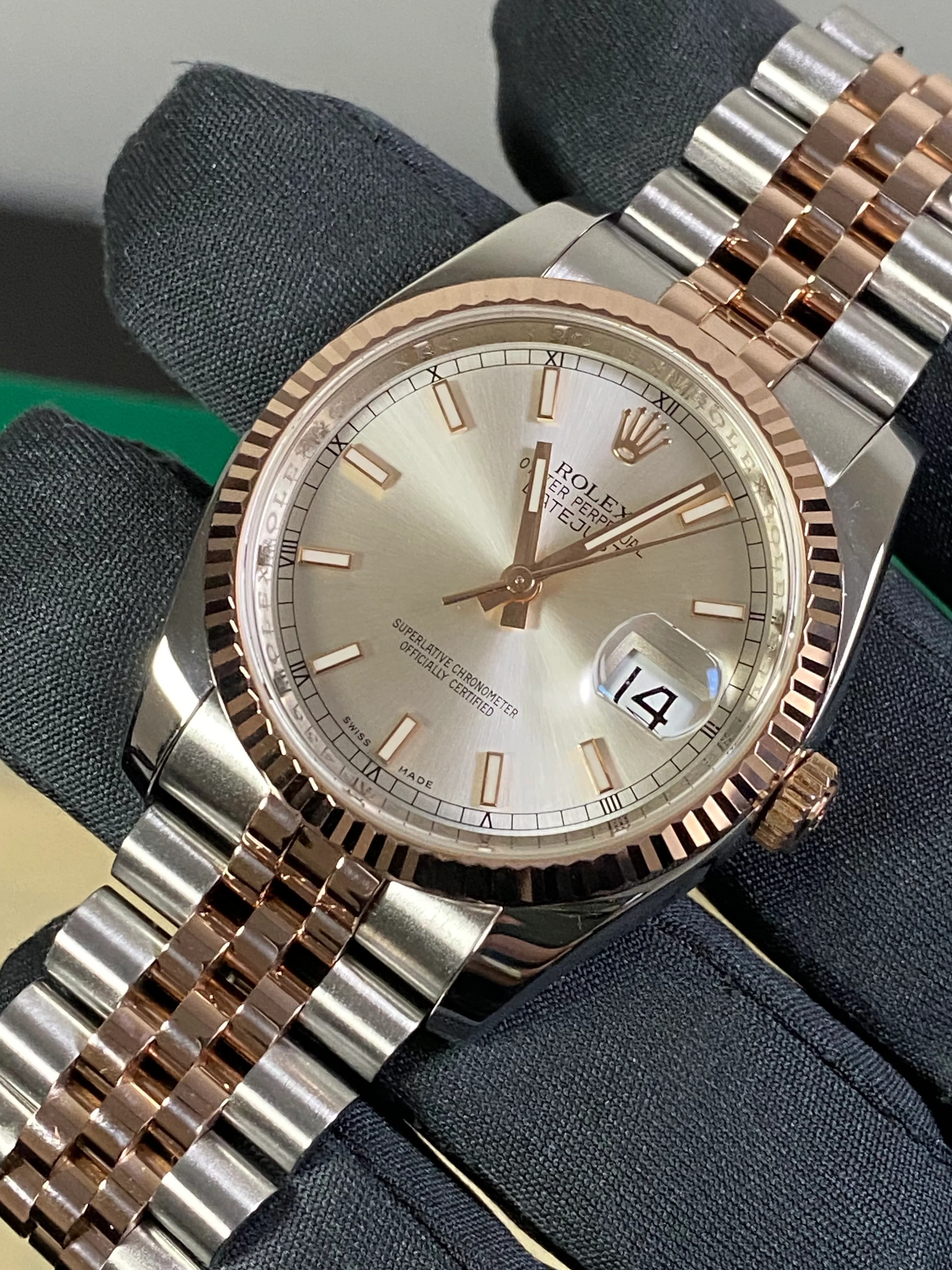 Rolex Steel and Everose Gold Datejust 36 - Fluted Bezel - Sundust Dial - Jubilee Bracelet - 116231