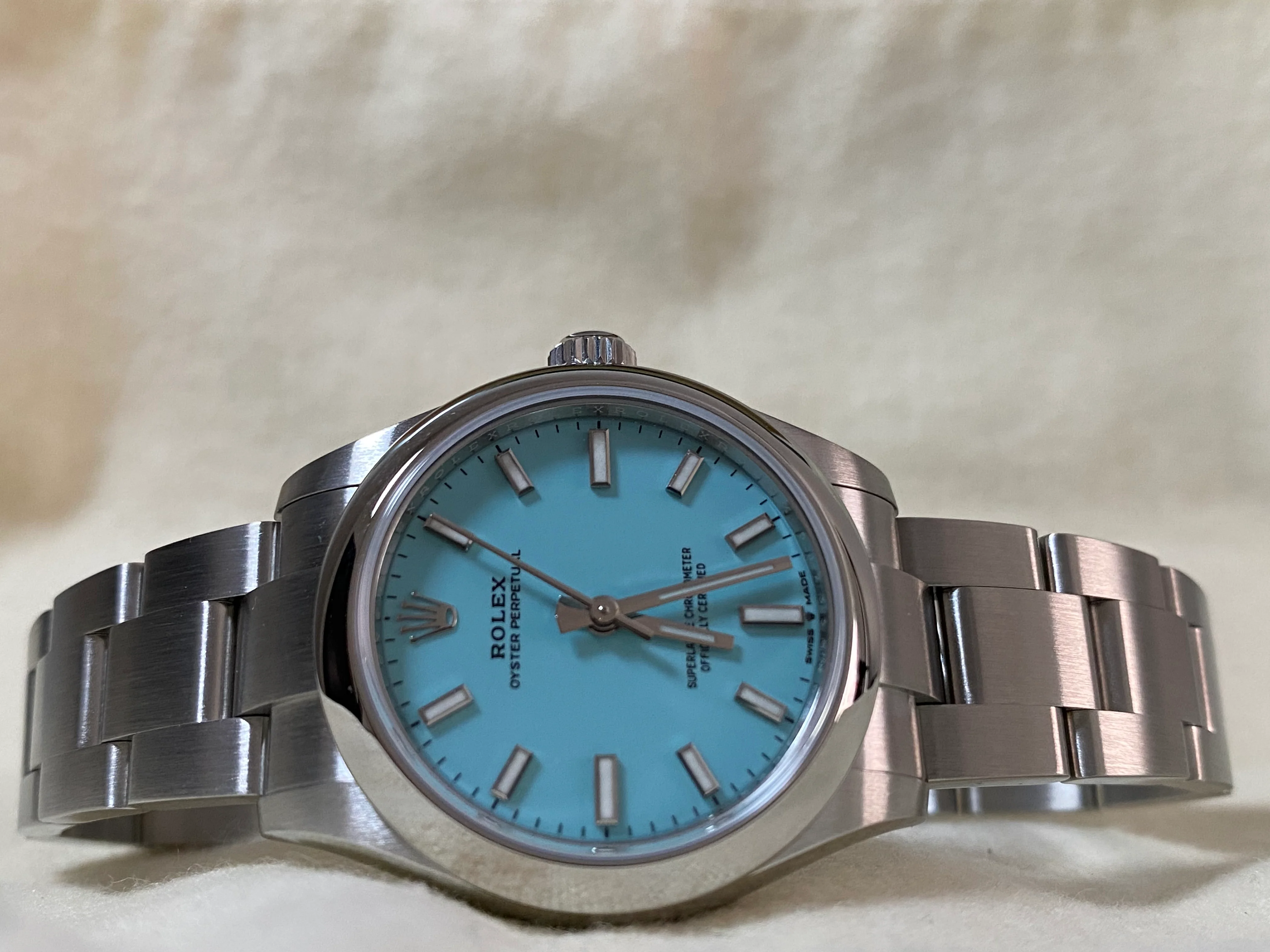 Rolex Oyster Perpetual 31 - 2023 - Domed Bezel - 
