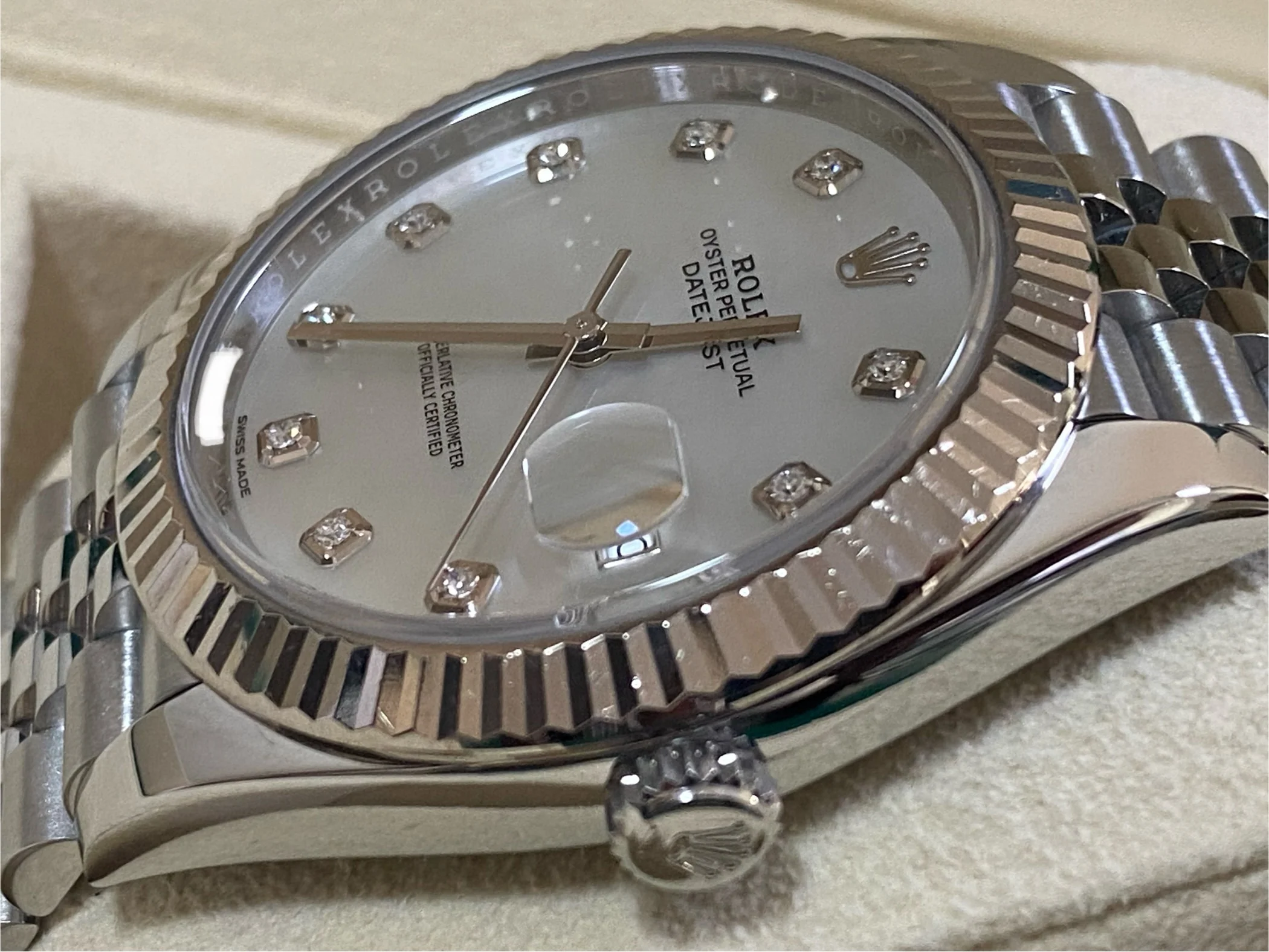 Rolex Steel and White Gold Rolesor Datejust 41 - 2018 - Fluted Bezel - White Mother-Of-Pearl Diamond Dial - Jubilee Bracelet - 126334