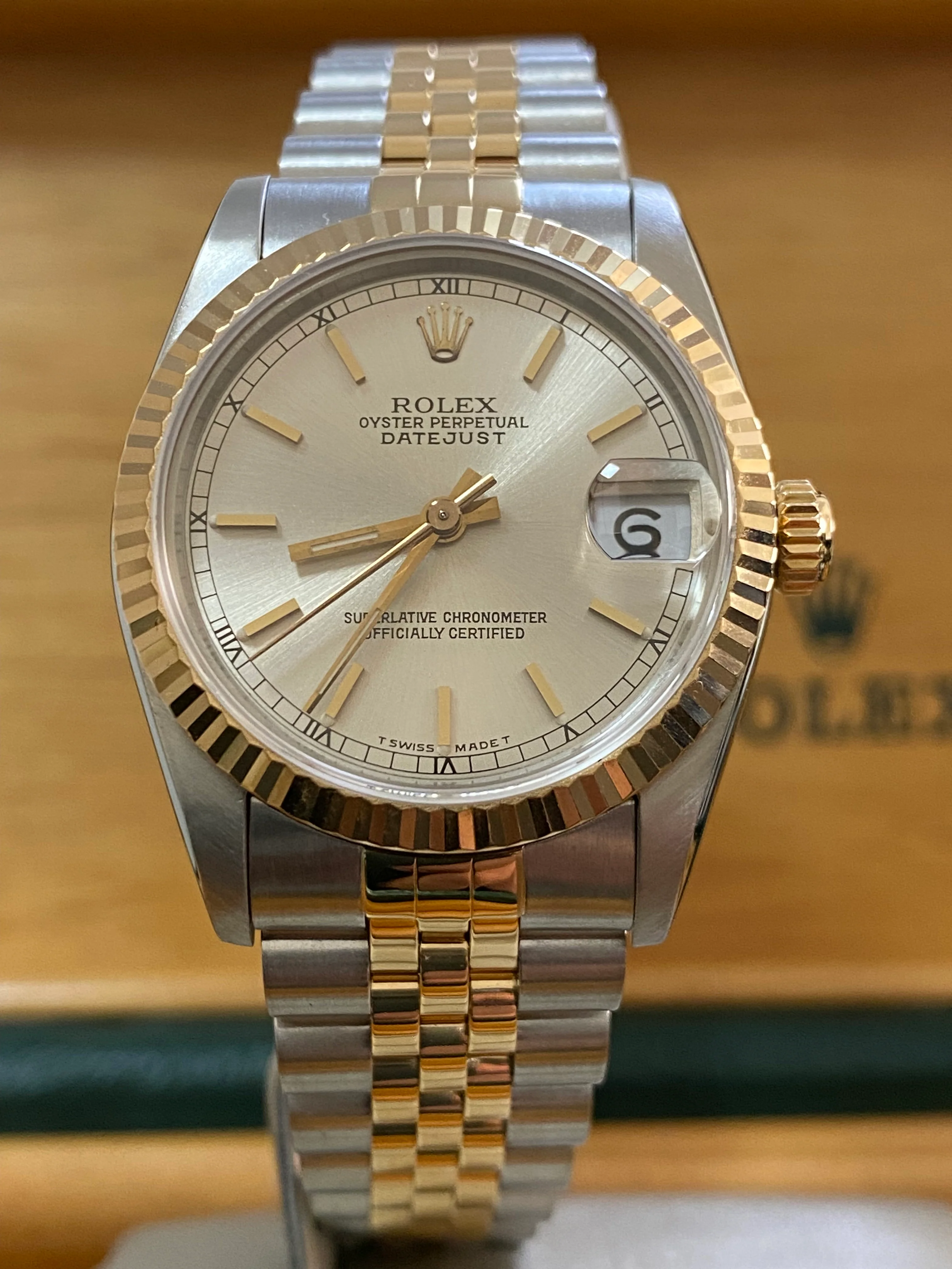 Rolex Steel and Yellow Gold Datejust 31 - L serial - Fluted Bezel - Silver Index Dial - Jubilee Bracelet - 68273
