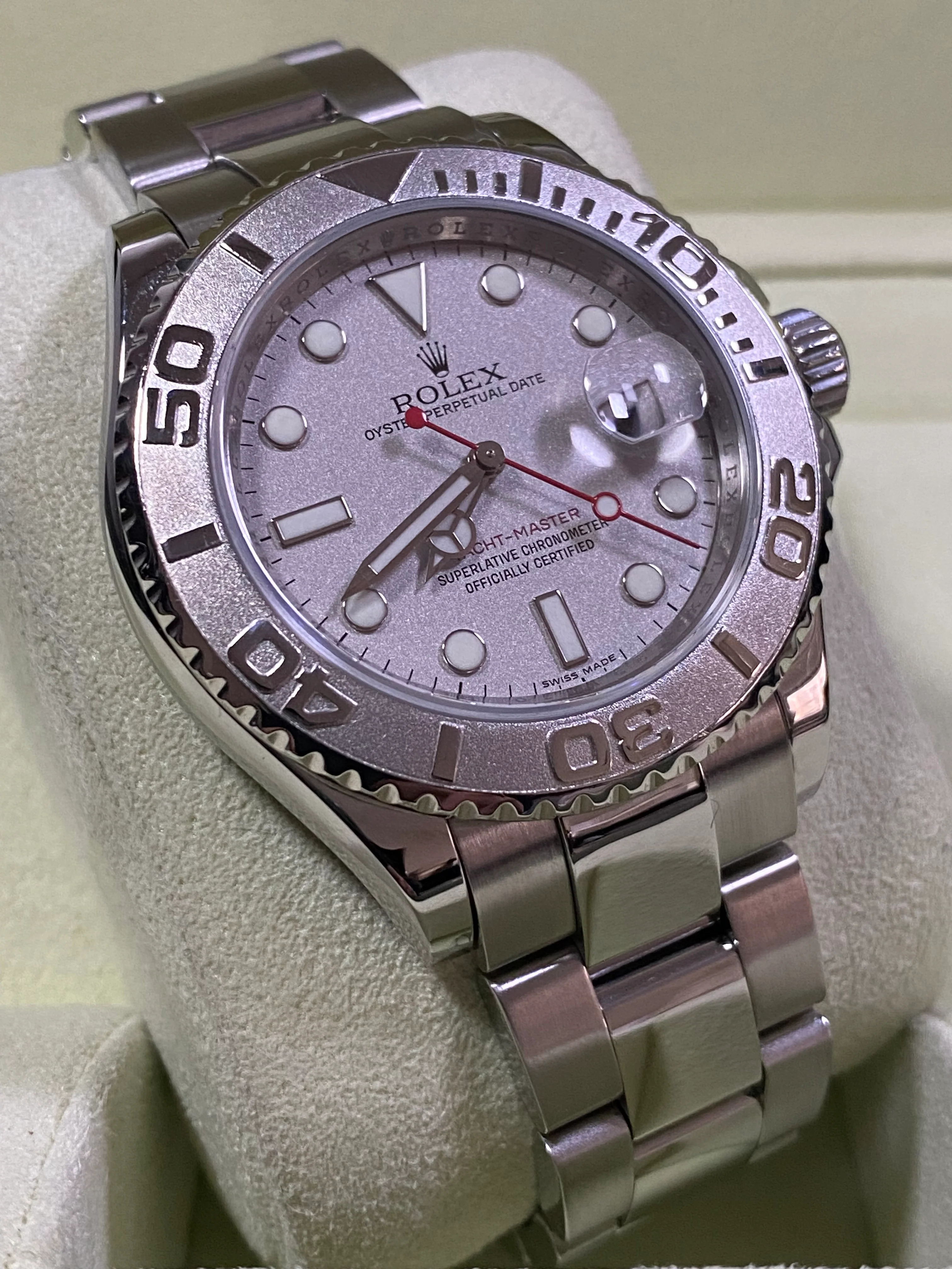 Rolex Steel Yacht-Master 40 - Z Serial - Silver Dial - 16622 COMPLETE SET