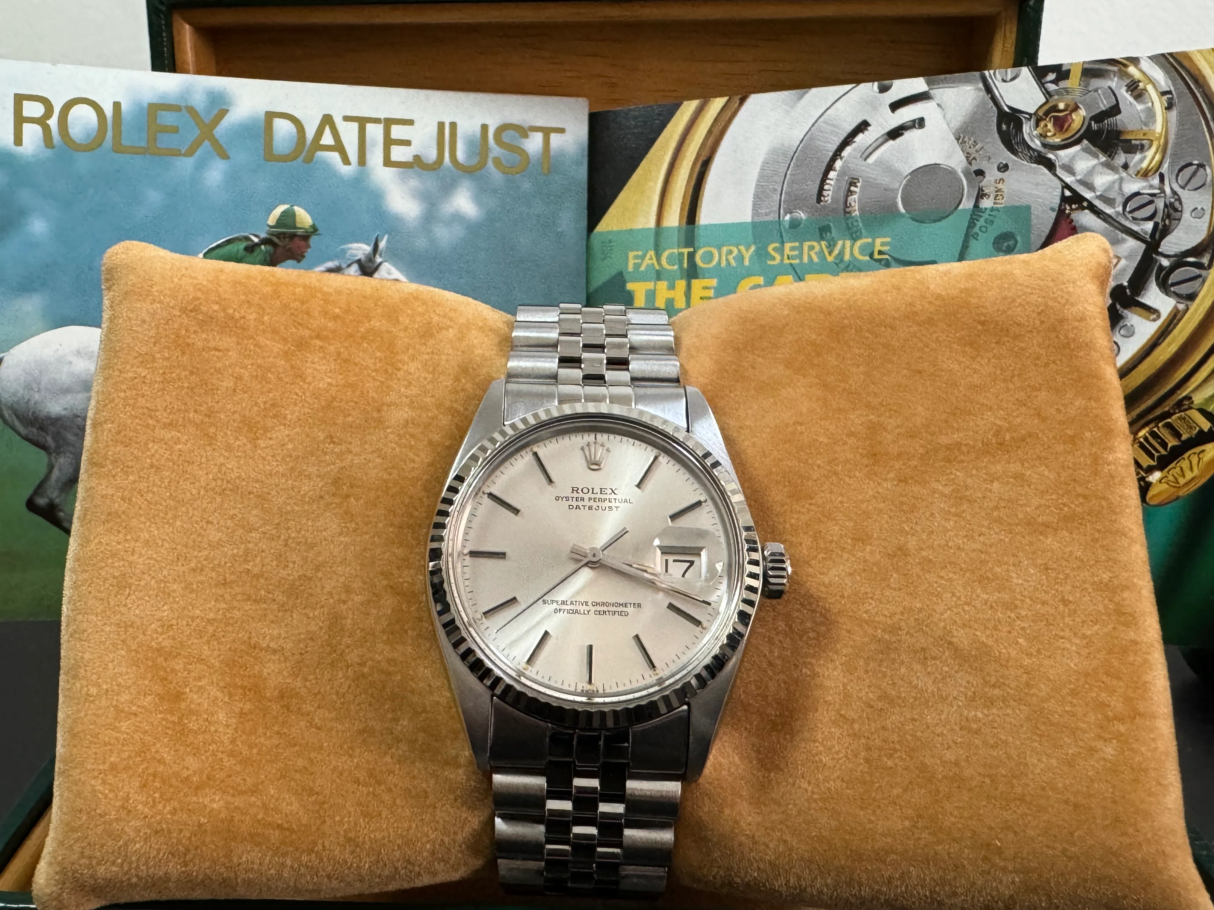 Rolex Steel Datejust 36 - Fluted Bezel - Silver Index Dial - Jubilee Bracelet - 16014