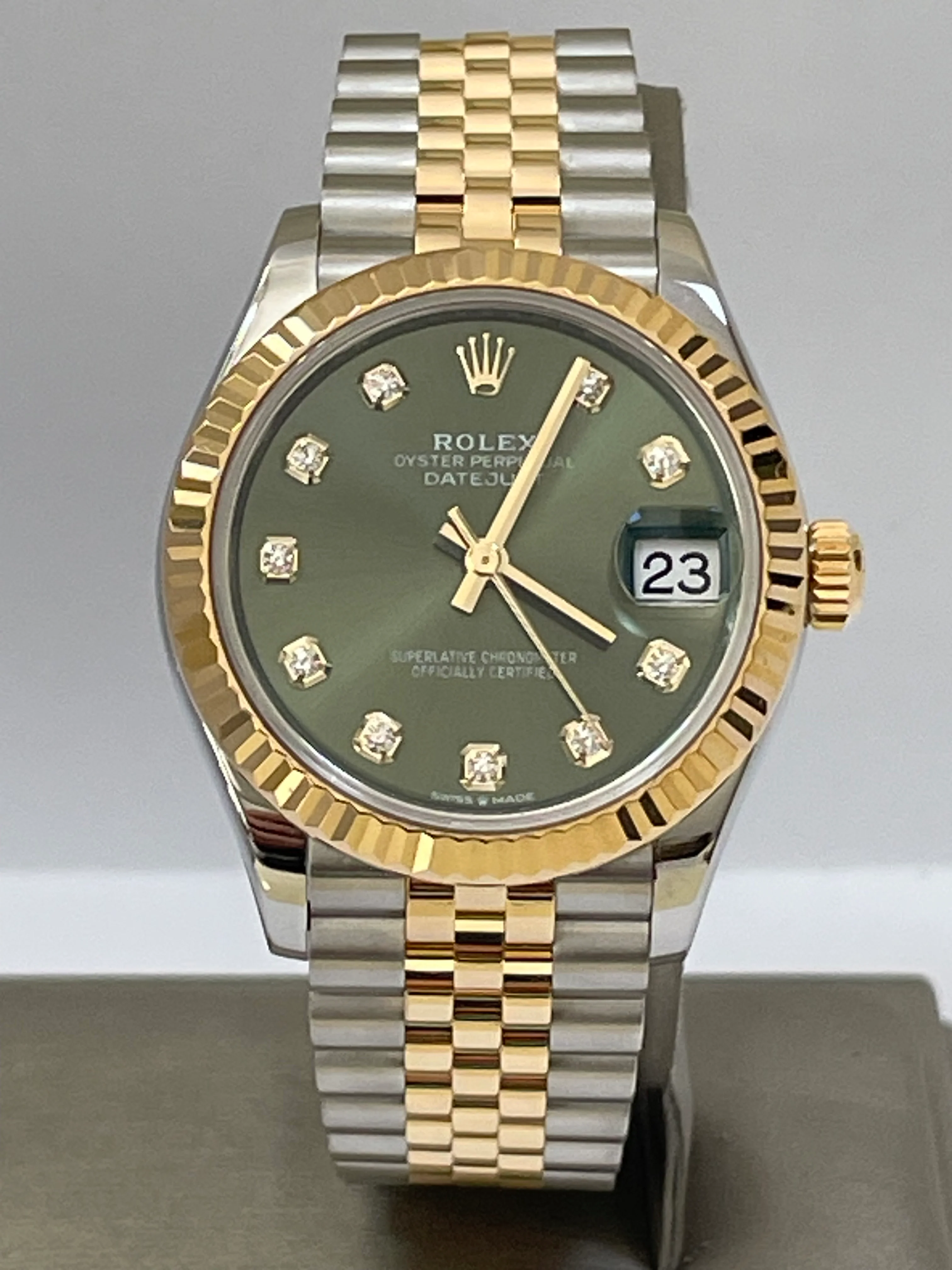Rolex Steel and Yellow Gold Datejust 31 - 2022 - Fluted Bezel - Olive Green Diamond Dial - Jubilee Bracelet - 278273