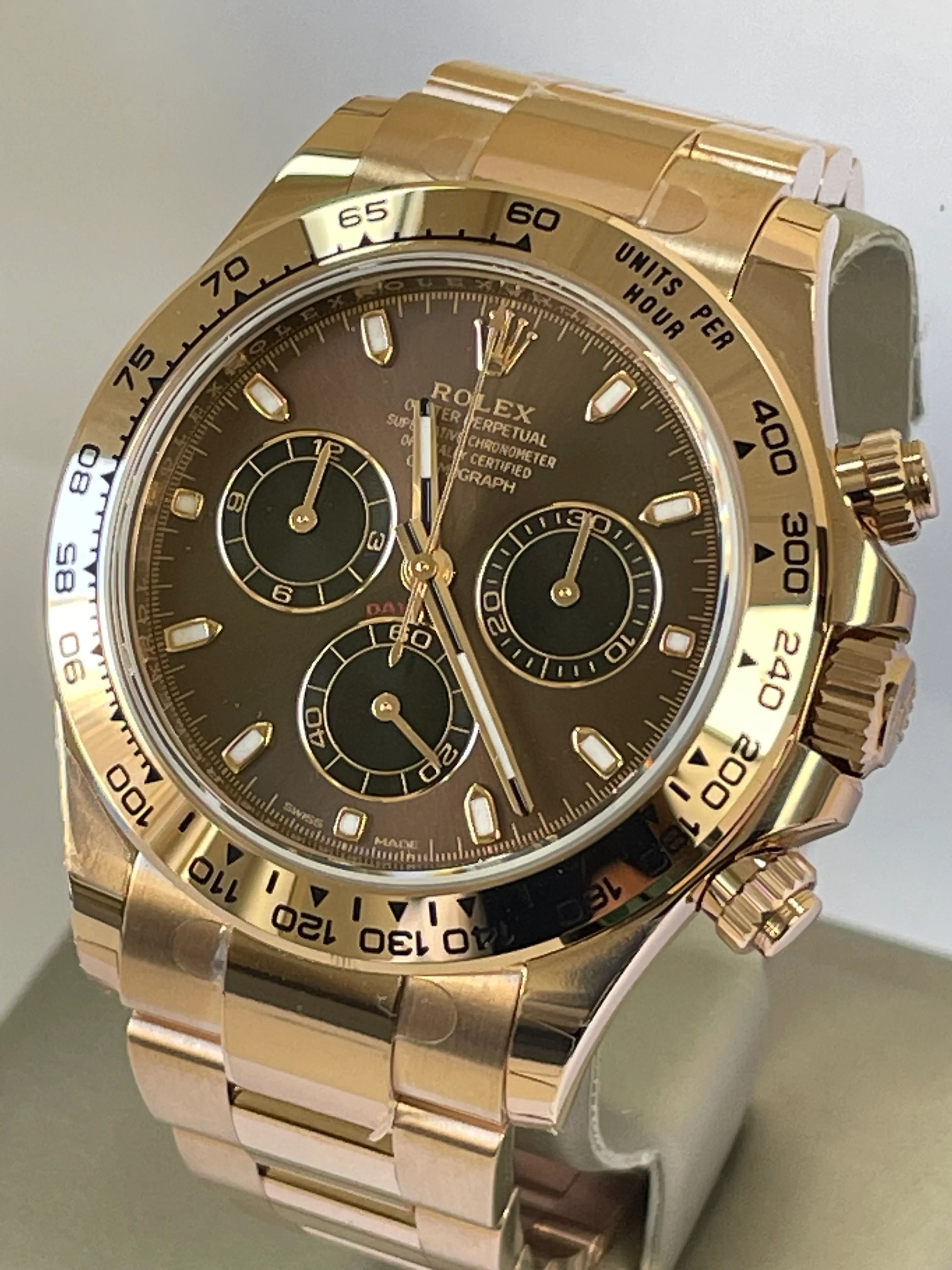 Rolex Everose Gold Cosmograph Daytona - 2023 - Chocolate Dial - 116505