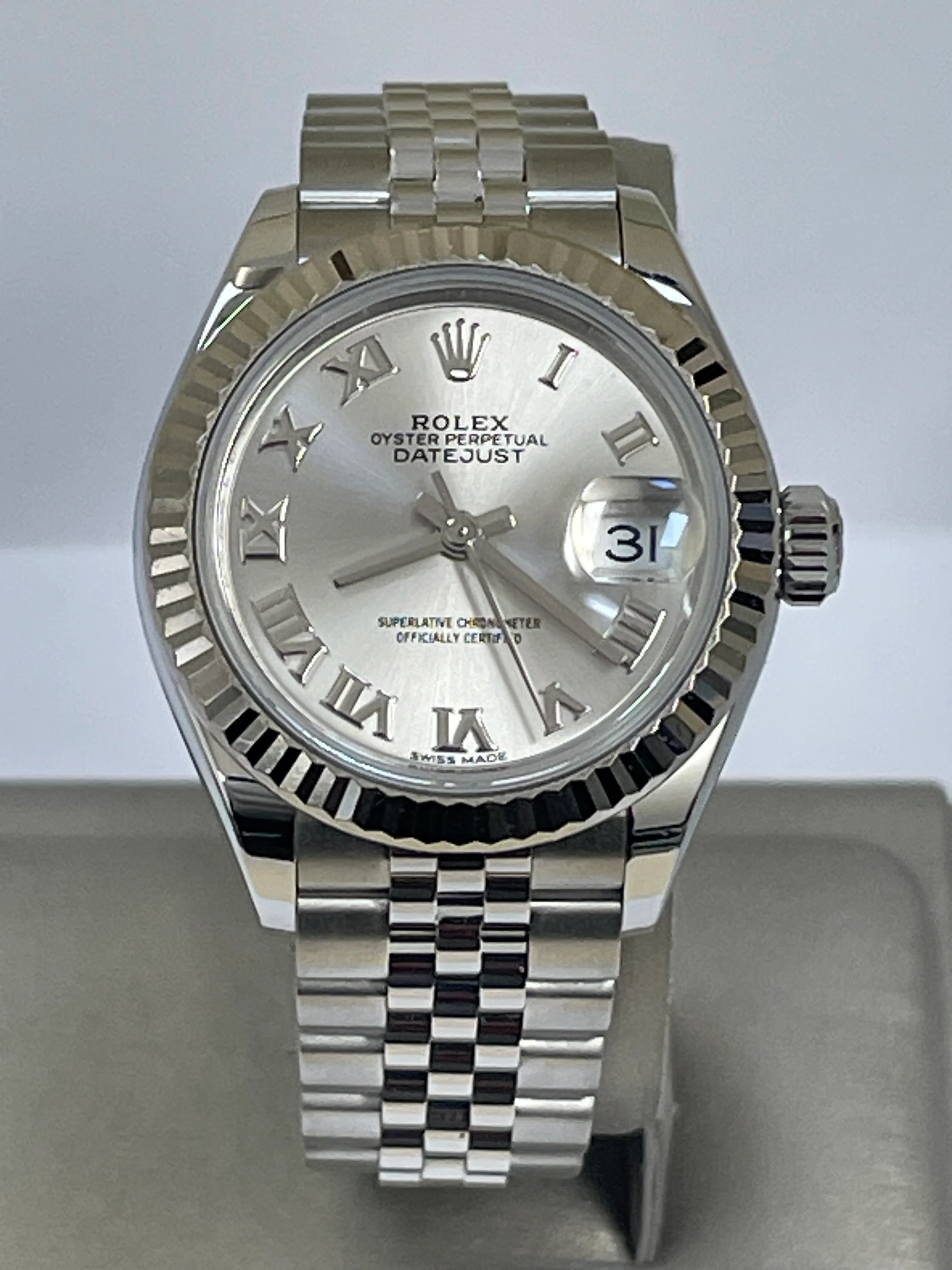 Rolex Steel Lady-Datejust 28 - 2018 - Fluted Bezel - Silver Roman Dial - Jubilee Bracelet - 279174