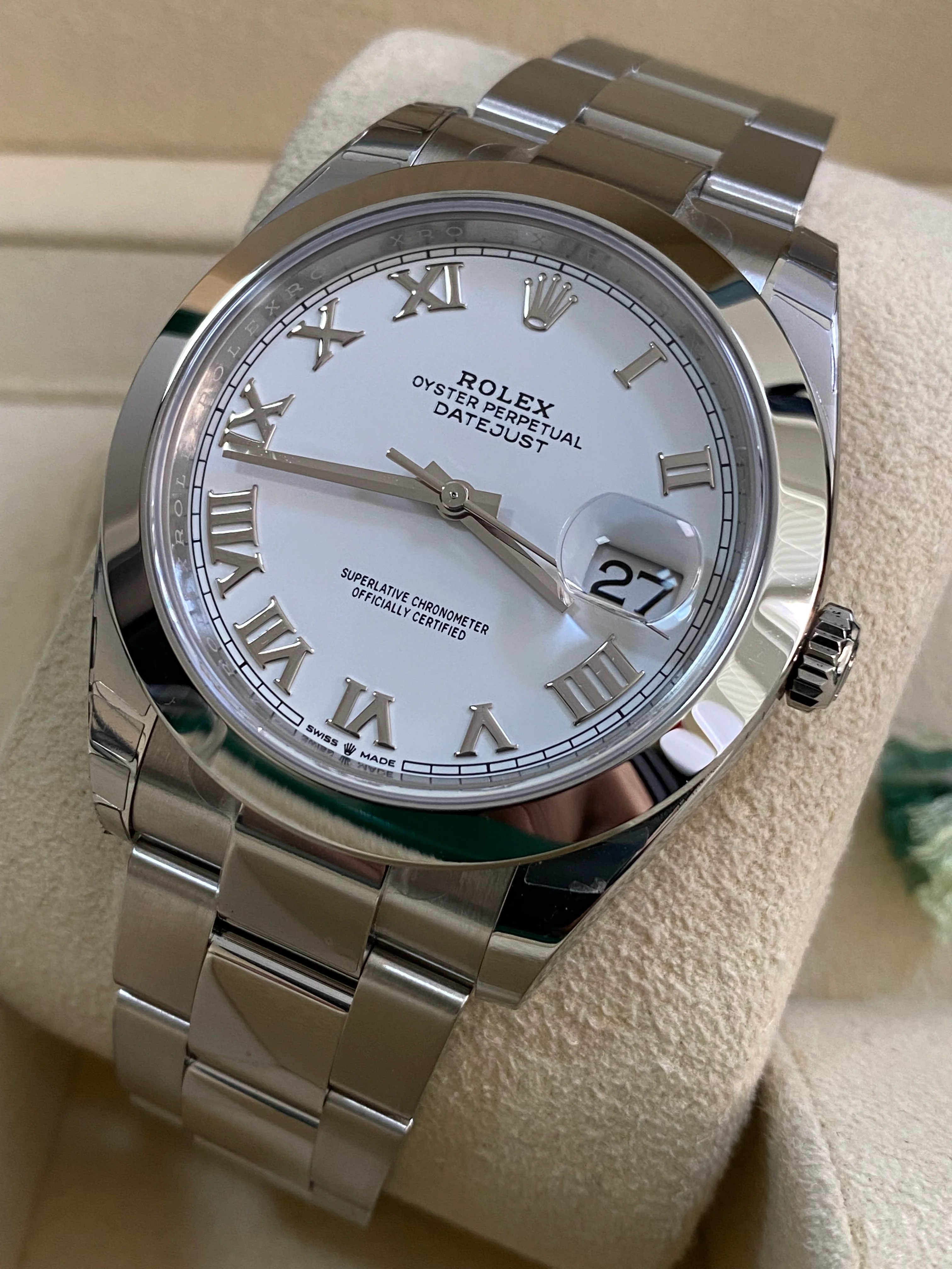 Rolex Steel Datejust 41 - 2023 - Smooth Bezel - White Roman Dial - Oyster Bracelet - 126300 FULL STICKERS