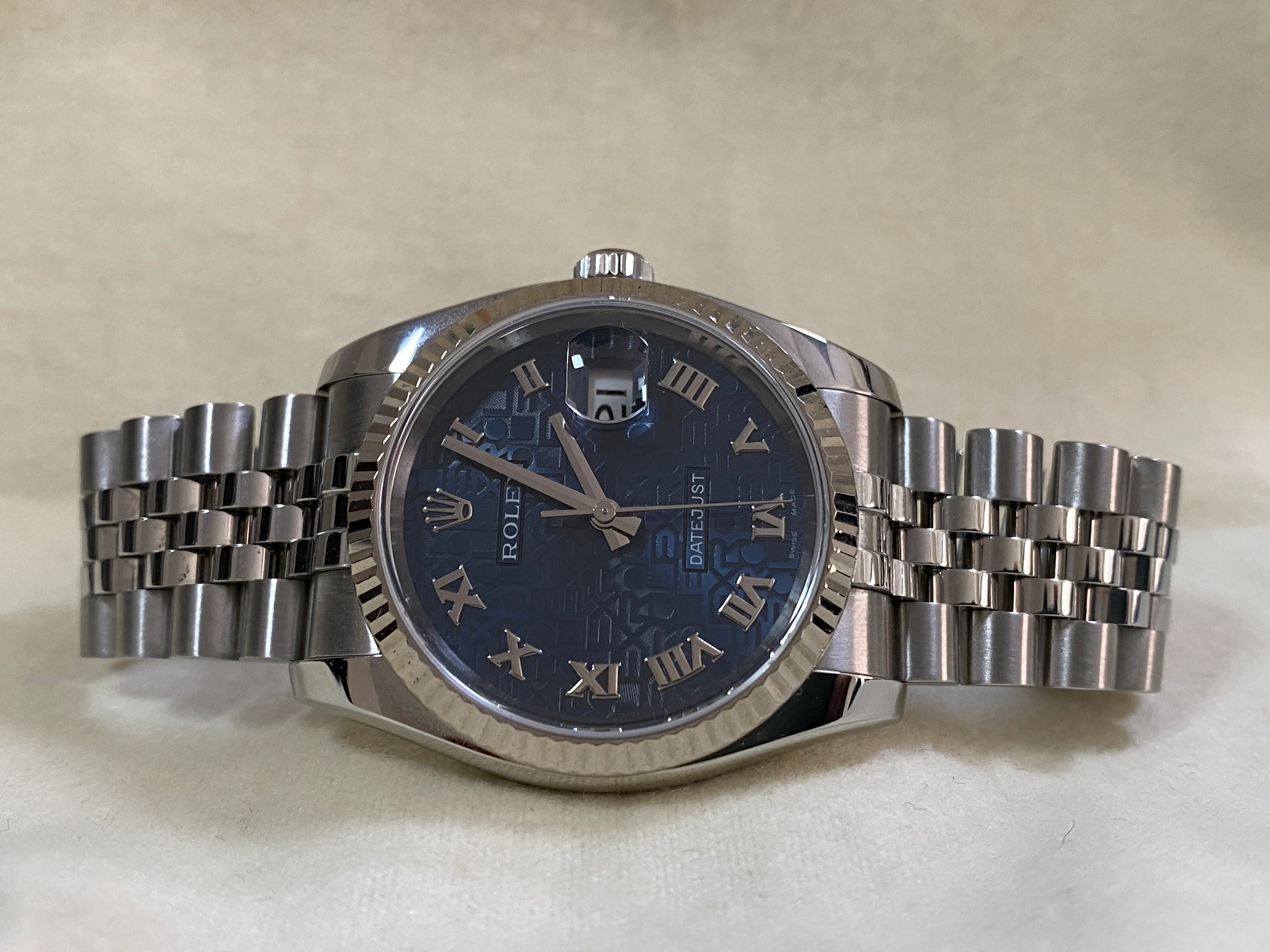 Rolex Steel Datejust 36 - D serial - Fluted Bezel - Anniversary Blue Roman Dial - Jubilee Bracelet - 116234