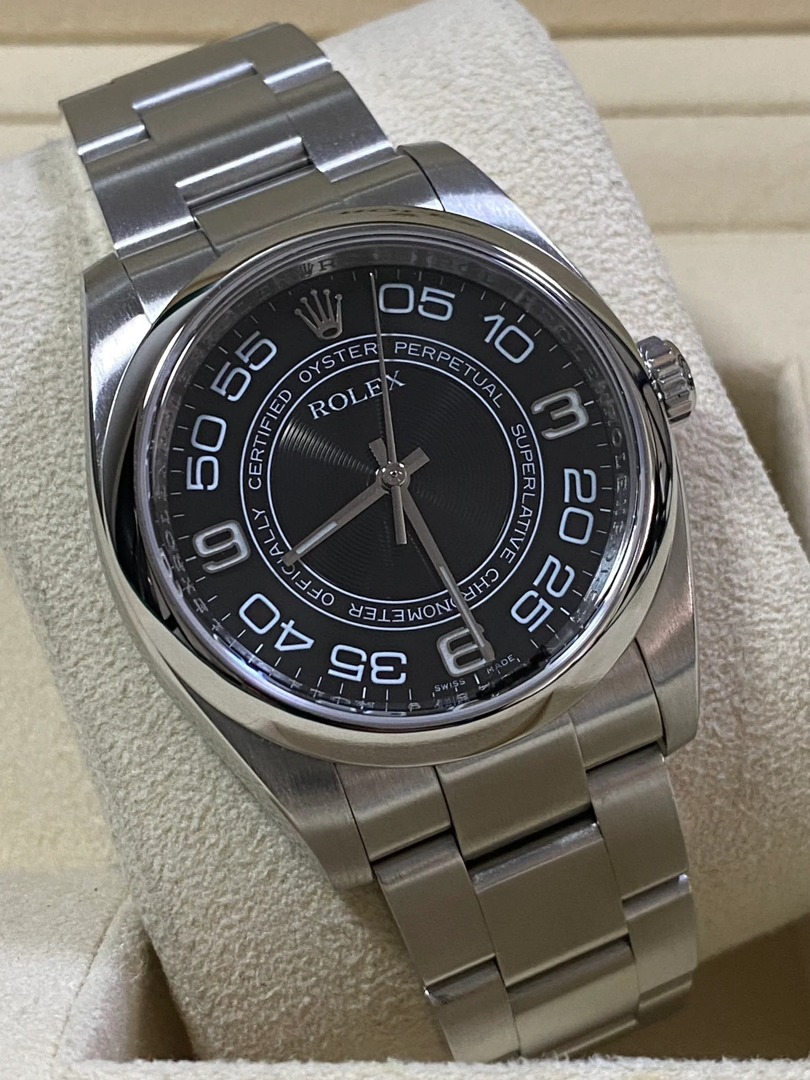 Rolex Steel Oyster Perpetual 36 - 2009 - Domed Bezel - Black Concentric Dial - 116000