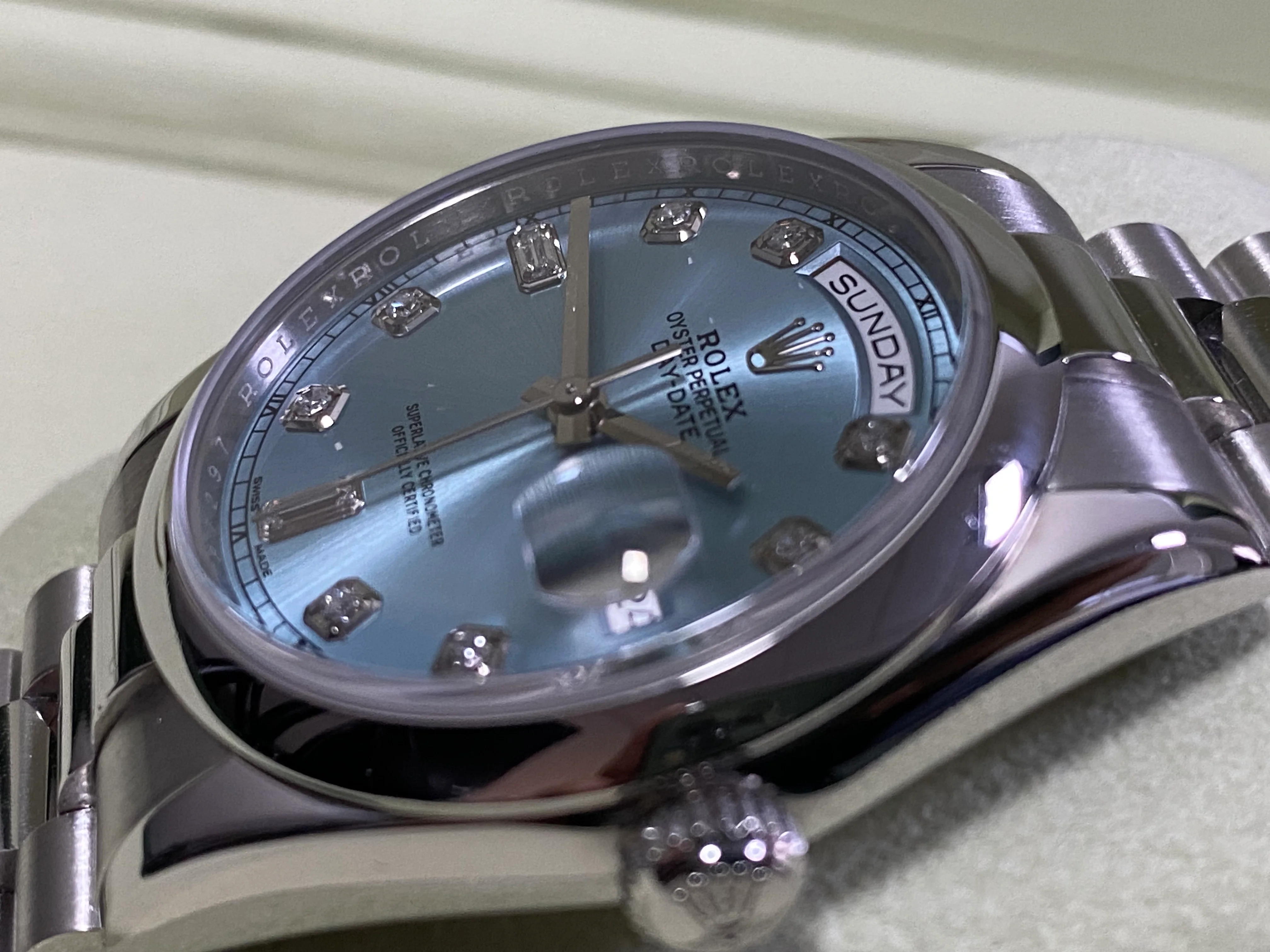 Rolex Platinum Day-Date 36 - M Serial - Domed Bezel - Ice Blue Diamond Dial - President Bracelet - 118206