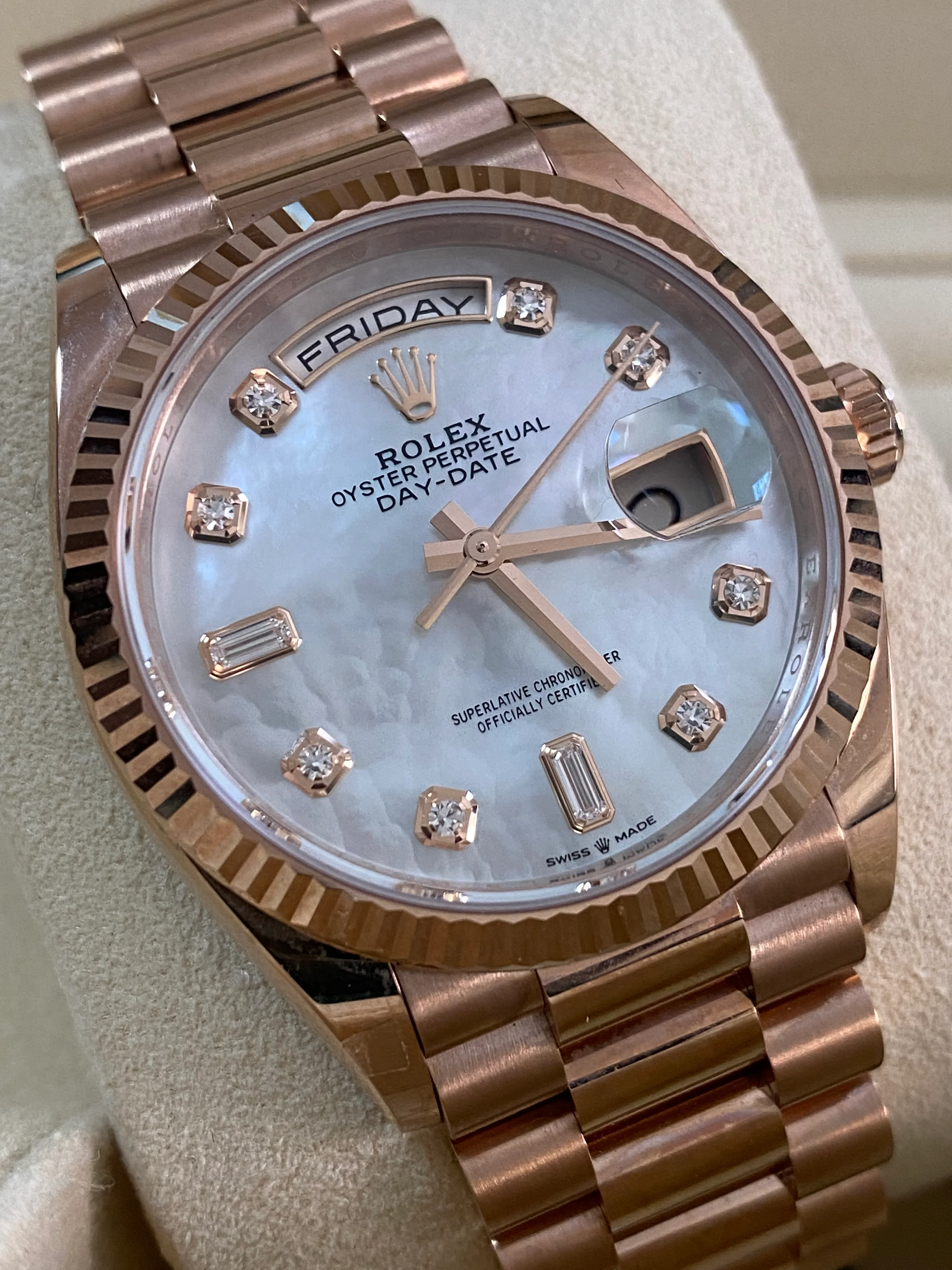 Rolex Everose Gold Day-Date 36 - 2023 - Fluted Bezel - Mother of Pearl Diamond Dial - President Bracelet - 128235 *FULL SET*