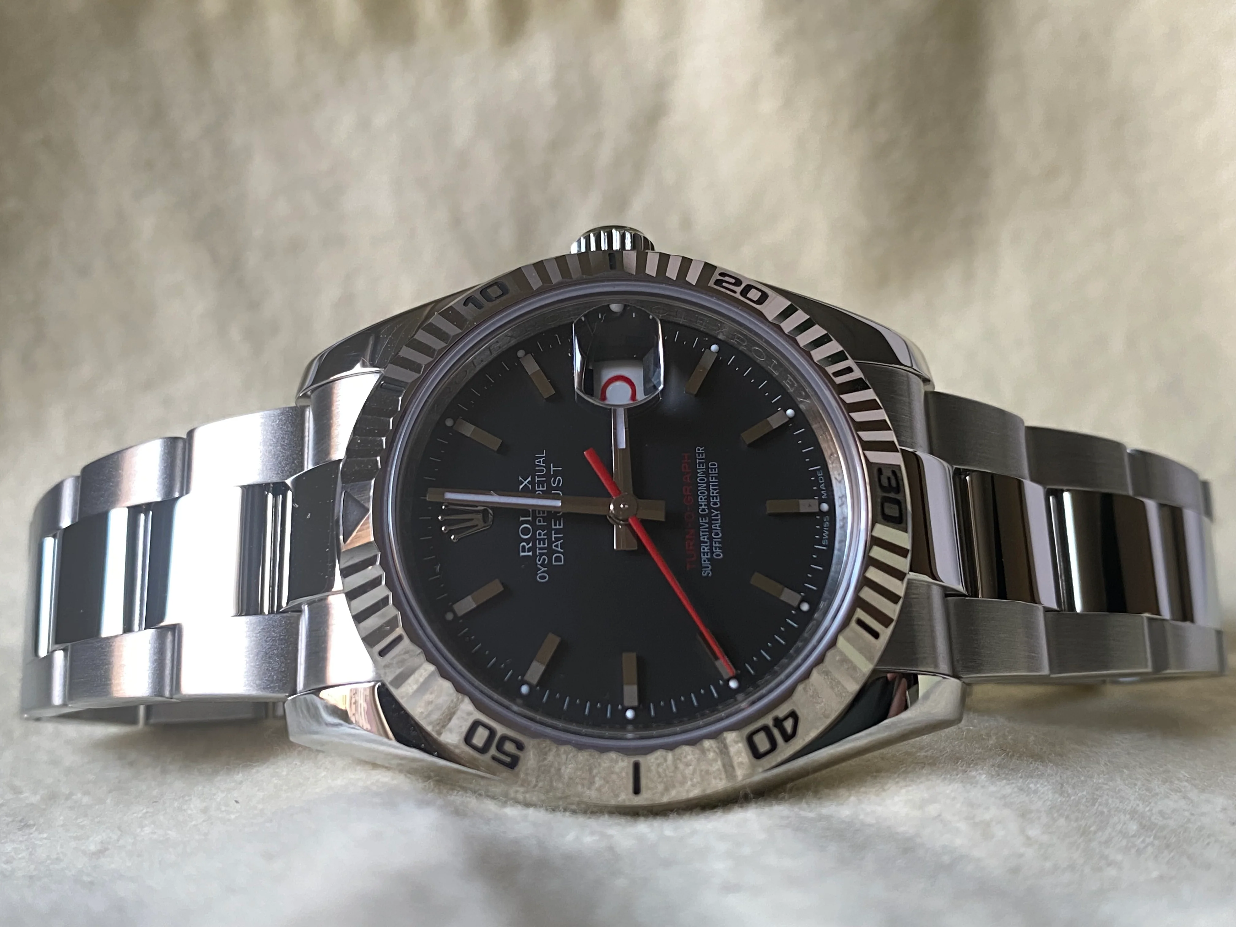 Rolex Steel Datejust 36 Turn-O-Graph - F Serial - Fluted Bezel - Black Index Dial - Oyster Bracelet - 116264