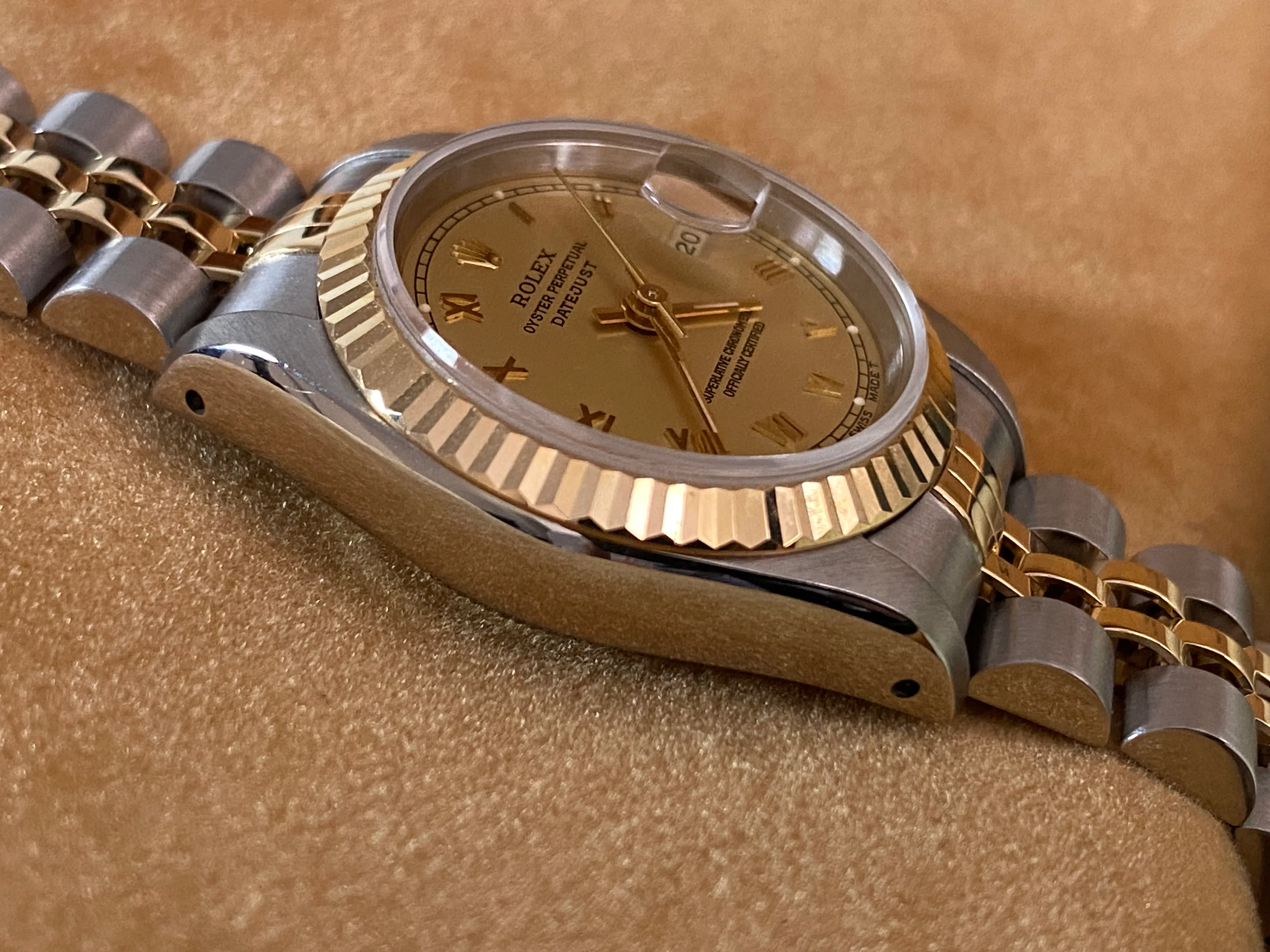 Rolex Steel and Yellow Gold Lady-Datejust - S serial - Fluted Bezel - Champagne Roman Dial - Jubilee Bracelet - 69173