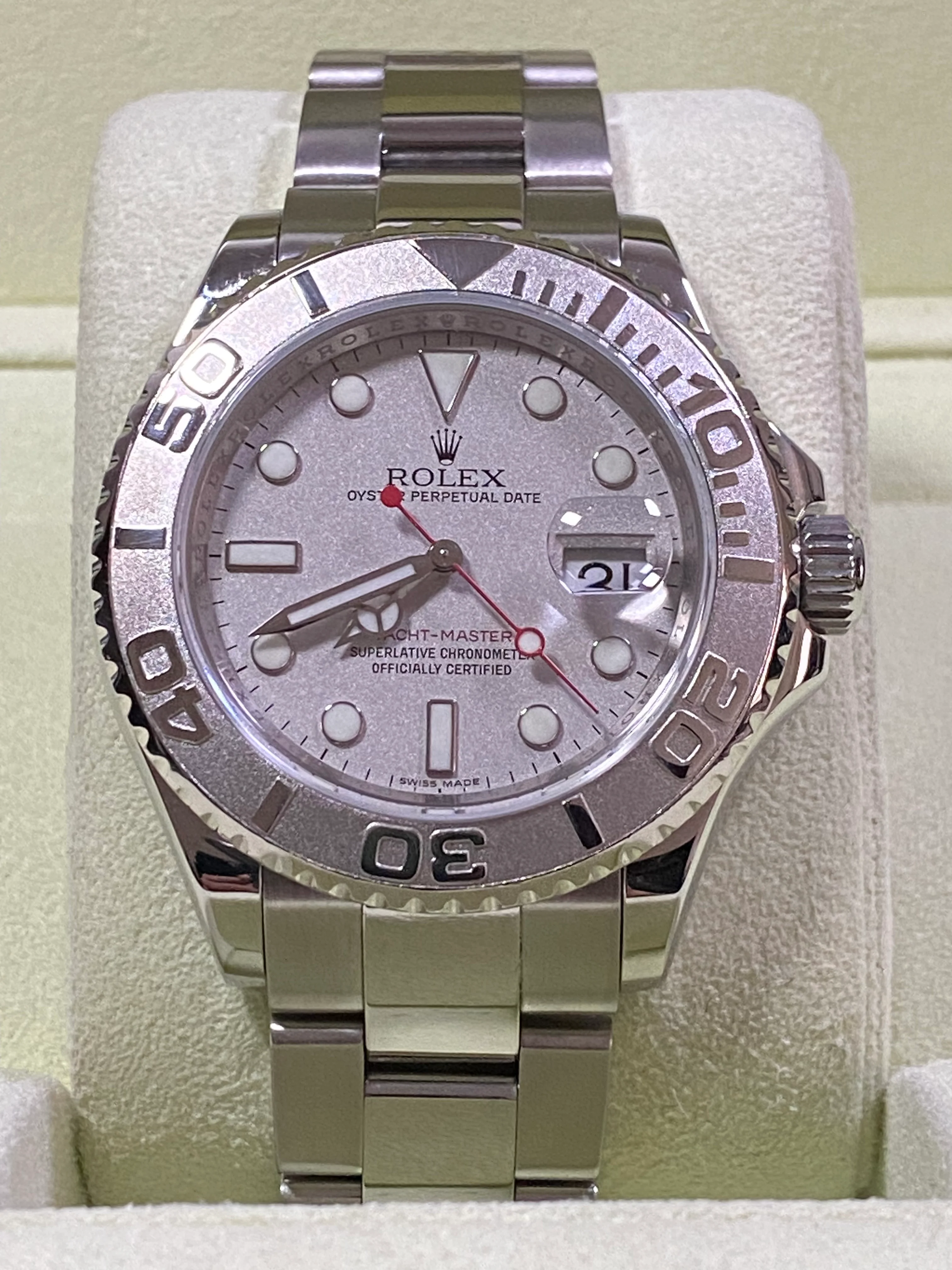 Rolex Steel Yacht-Master 40 - Z Serial - Silver Dial - 16622 COMPLETE SET