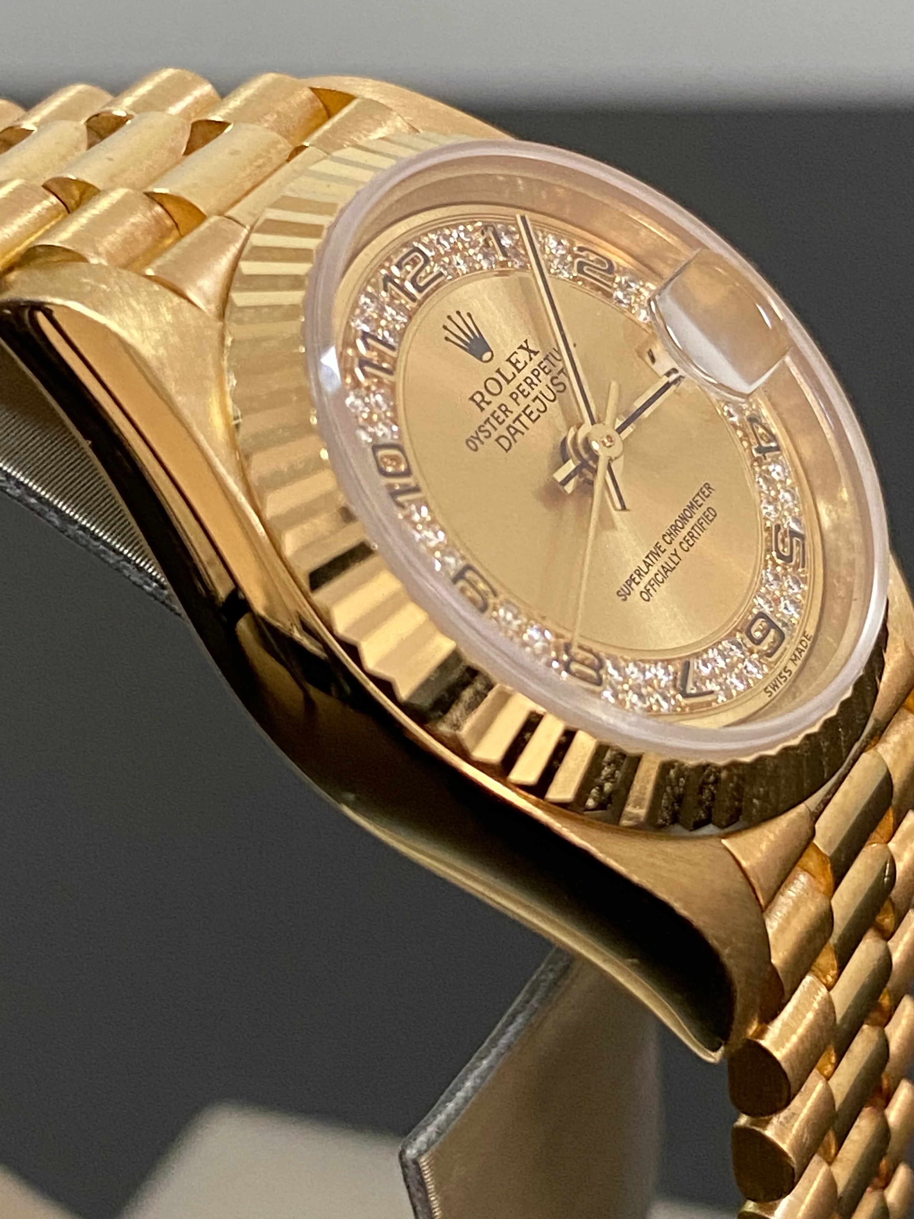 Rolex Yellow Gold Lady-Datejust 26 - W serial - Fluted Bezel - Myriad Diamond Dial - President Bracelet - 69178