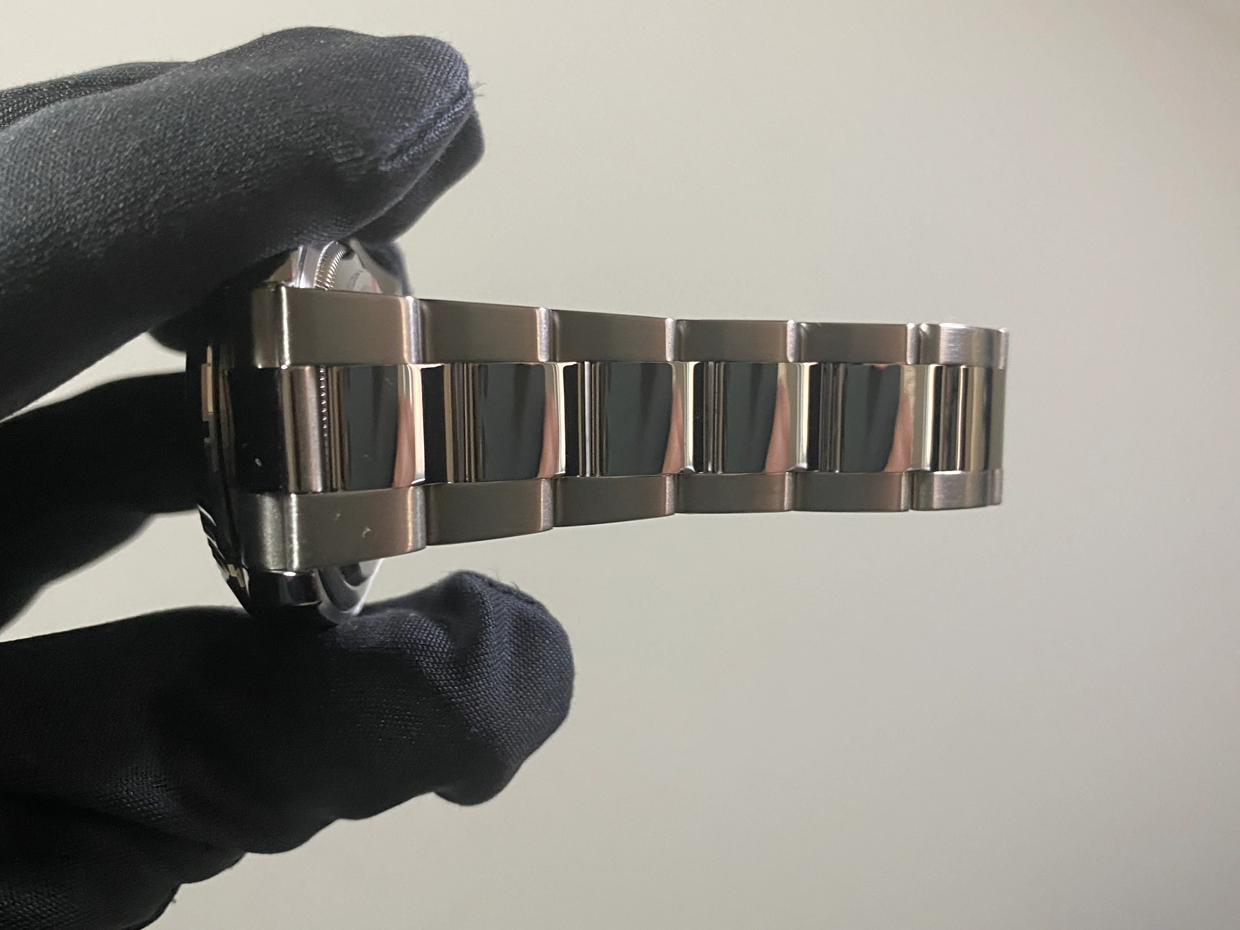 Rolex Steel Datejust 36 Turn-O-Graph - F Serial - Fluted Bezel - Black Index Dial - Oyster Bracelet - 116264