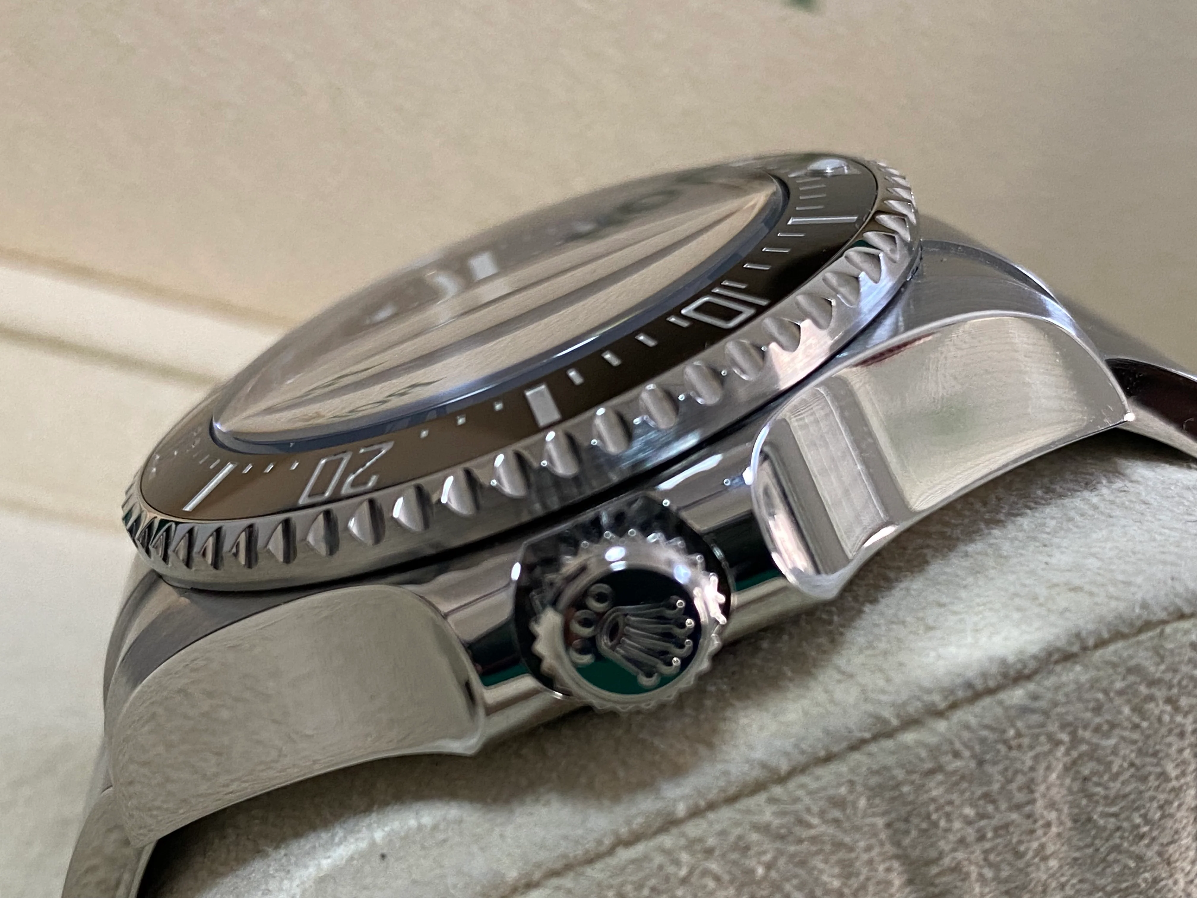 Rolex Sea-Dweller Deepsea 44 - 2023 - 
