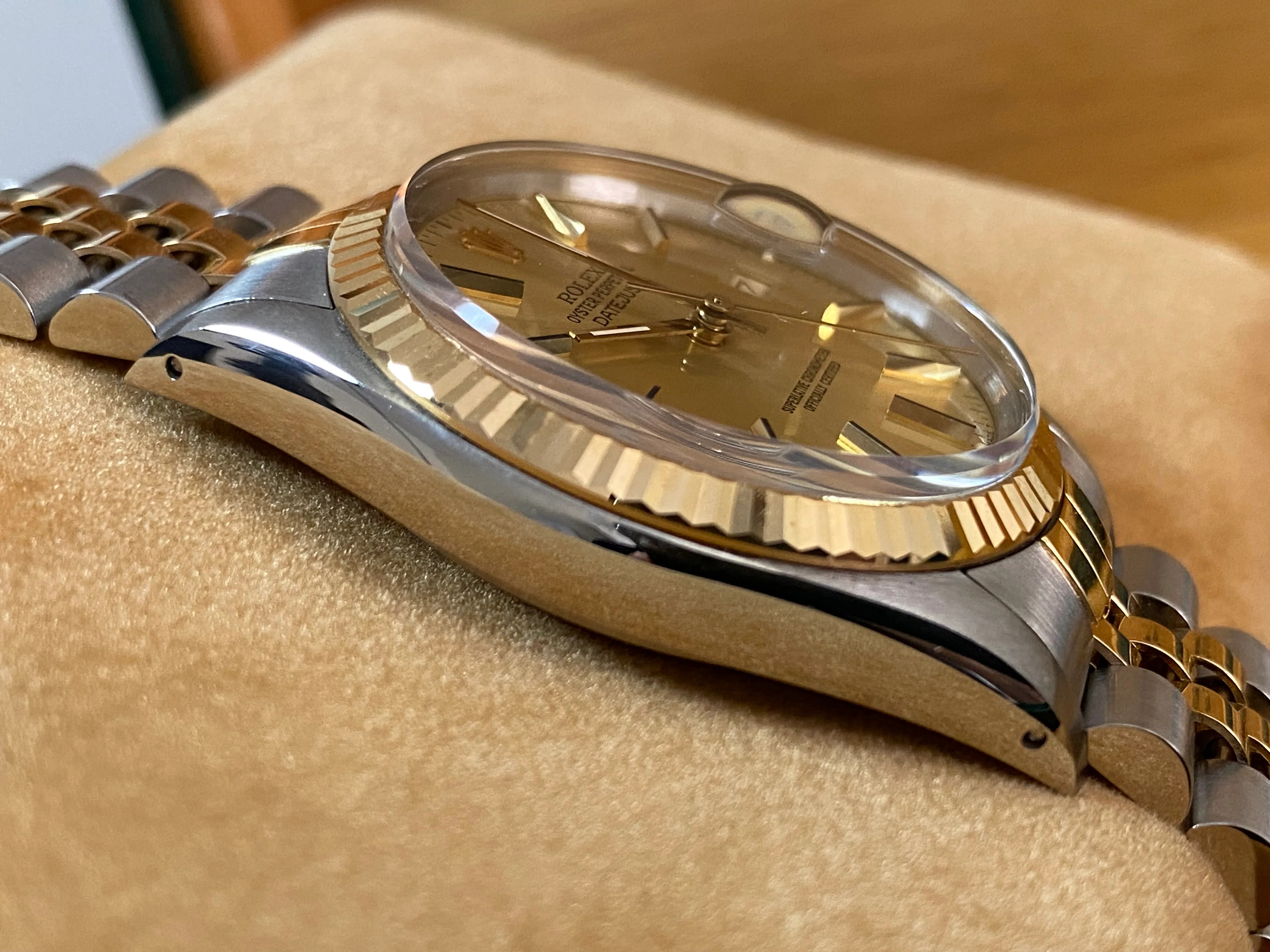 Rolex Steel and Yellow Gold Datejust 36 - 1987 - Fluted Bezel - Champagne Index Dial - Jubilee Bracelet - 16013 *UNPOLISHED*