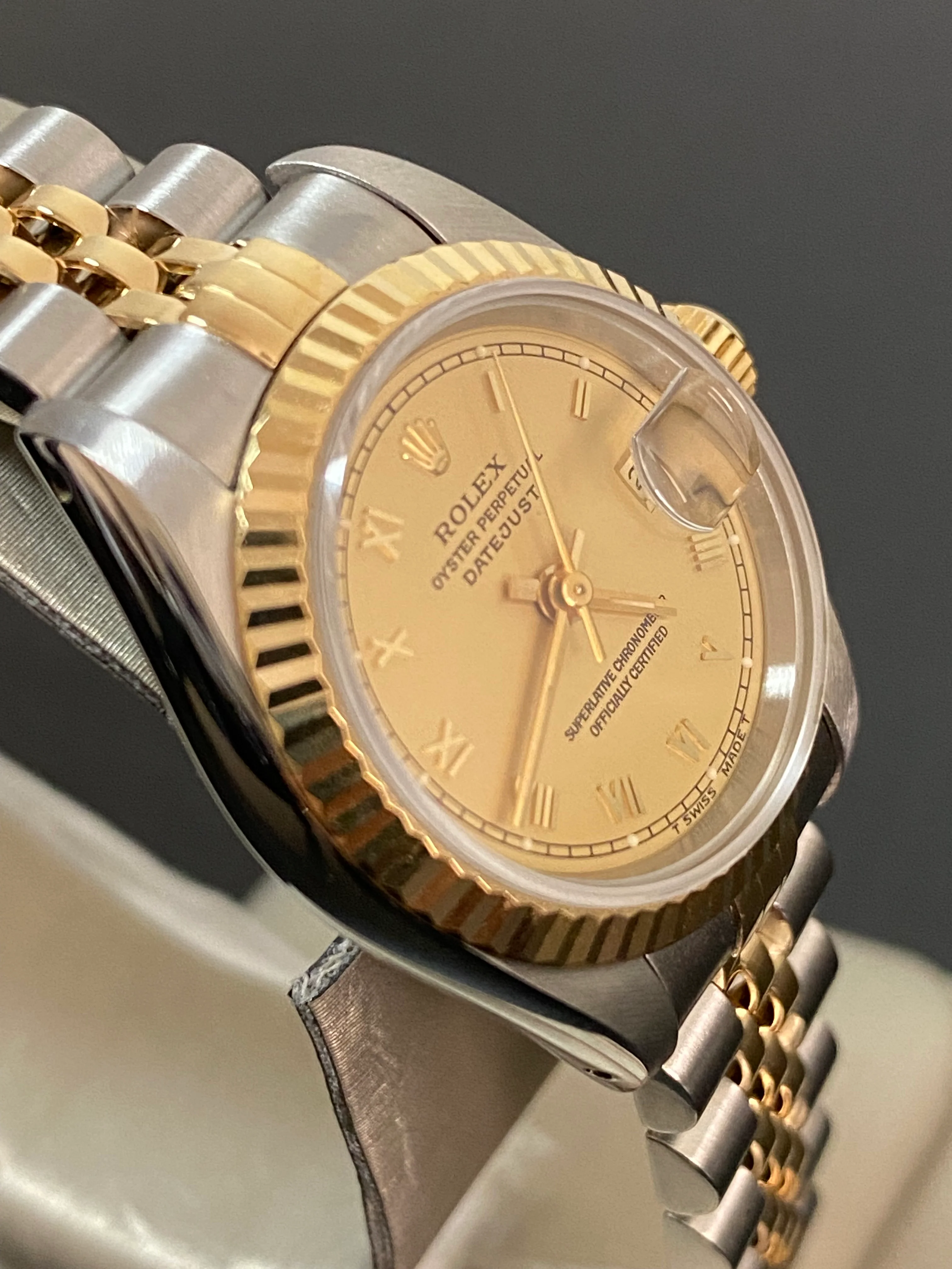 Rolex Steel and Yellow Gold Lady-Datejust - S serial - Fluted Bezel - Champagne Roman Dial - Jubilee Bracelet - 69173