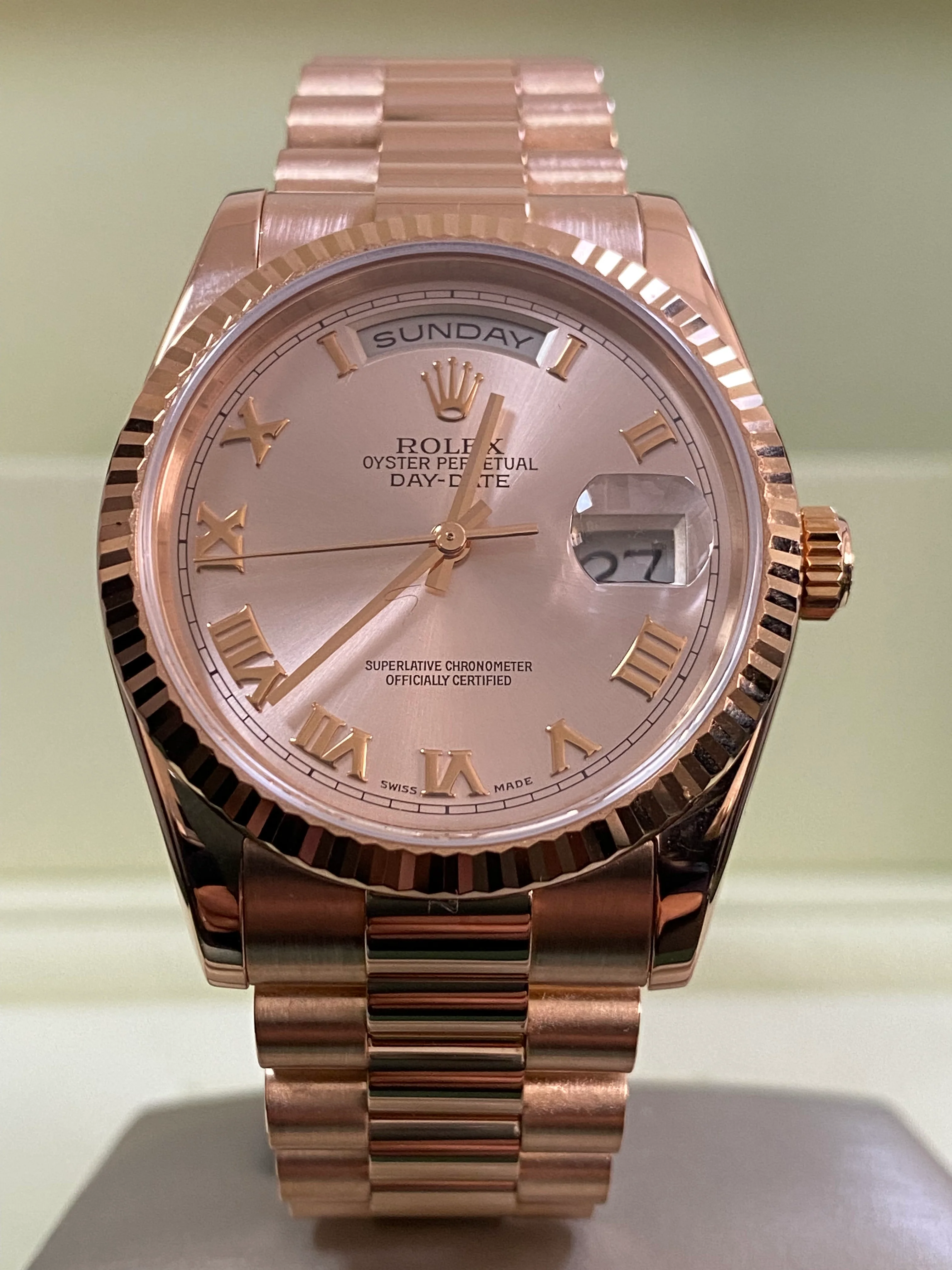 Rolex Everose Gold Day-Date 36 - K serial - Fluted Bezel - Pink Roman Dial - President Bracelet - 118235 *COMPLETE SET*
