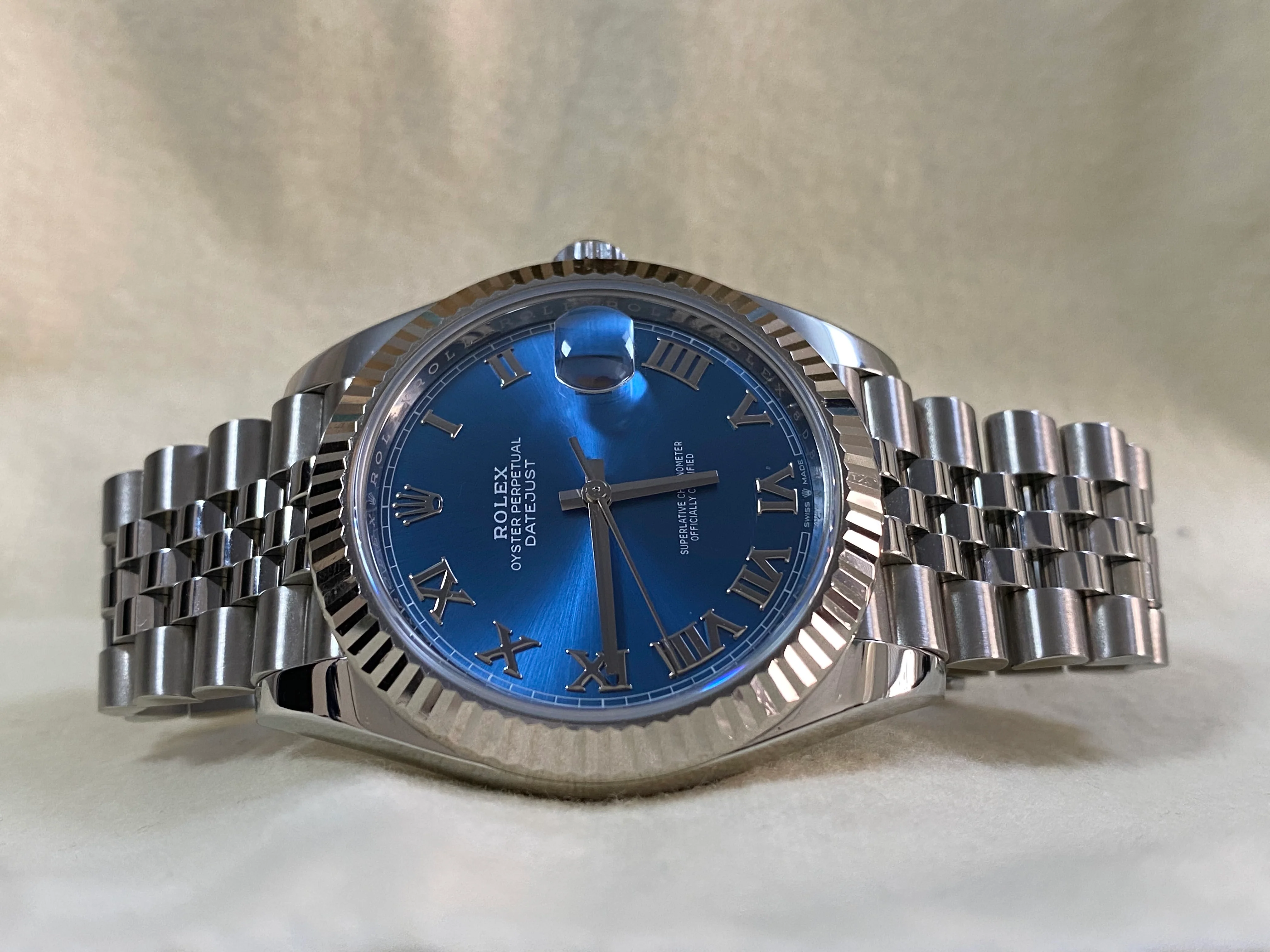 Rolex Steel and White Gold Datejust 41 - Fluted Bezel - Bright Blue Roman Dial - Jubilee Bracelet - 126334