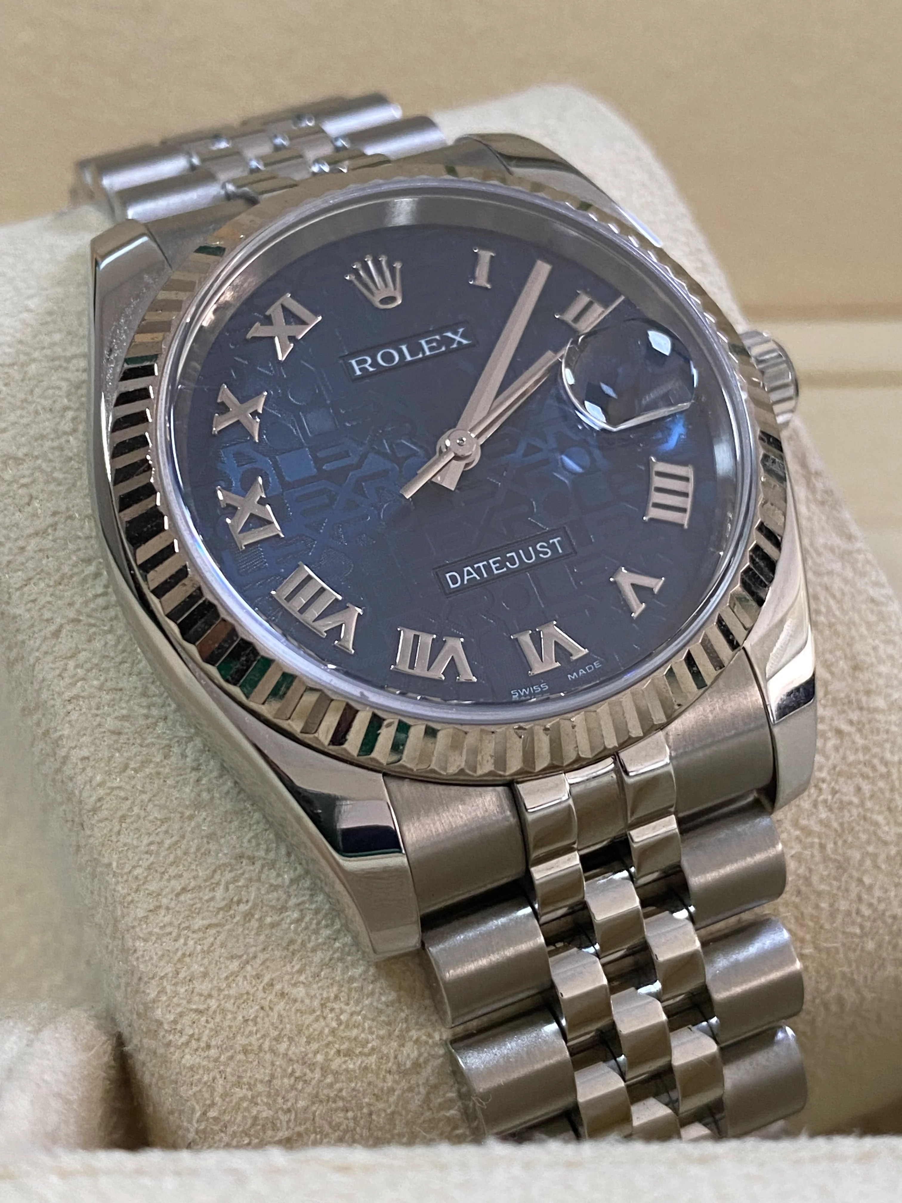 Rolex Steel Datejust 36 - D serial - Fluted Bezel - Anniversary Blue Roman Dial - Jubilee Bracelet - 116234