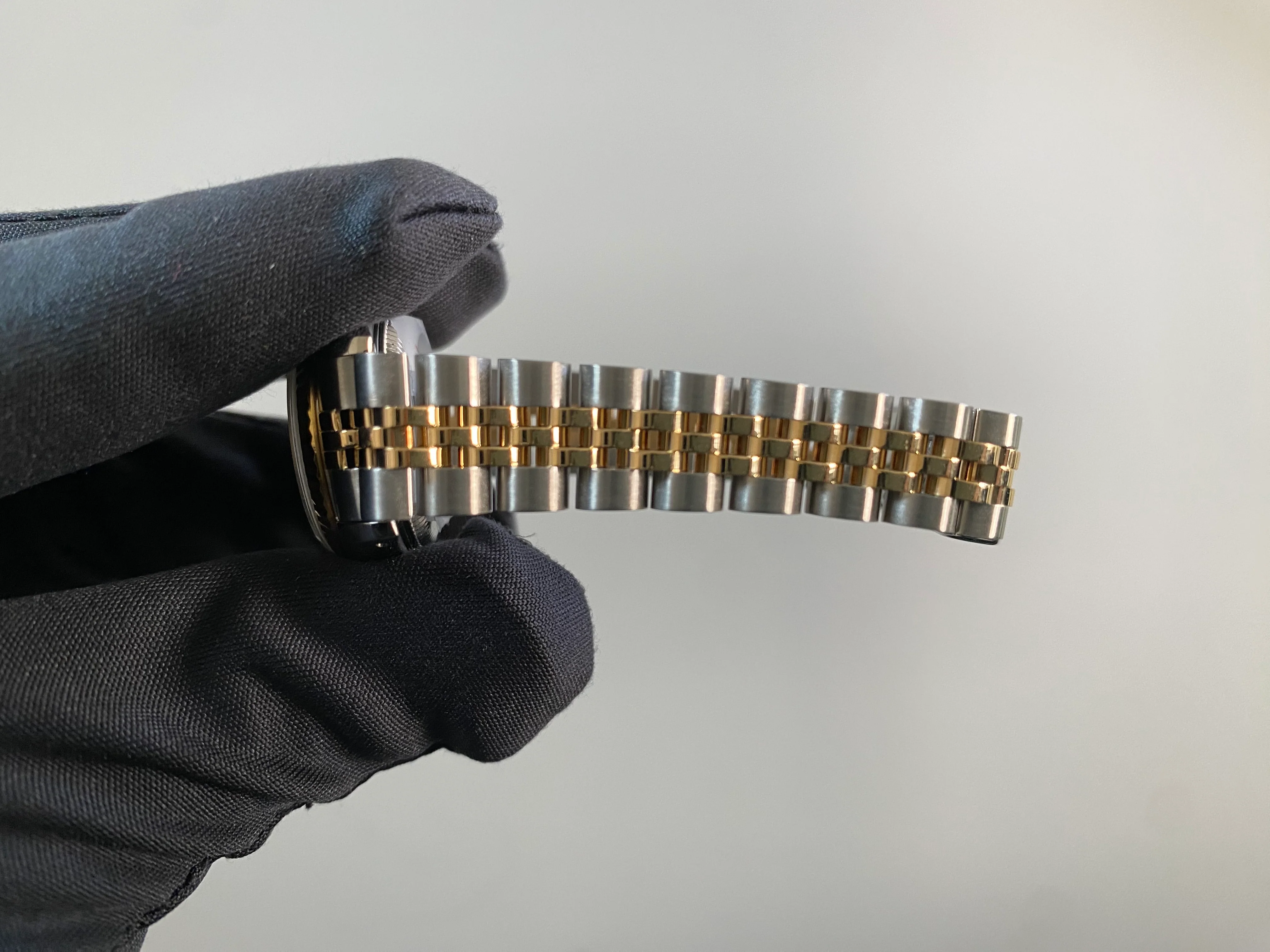 Rolex Steel and Yellow Gold Lady-Datejust - E serial- Fluted Bezel - Champagne Index Dial - Jubilee Bracelet - 69173
