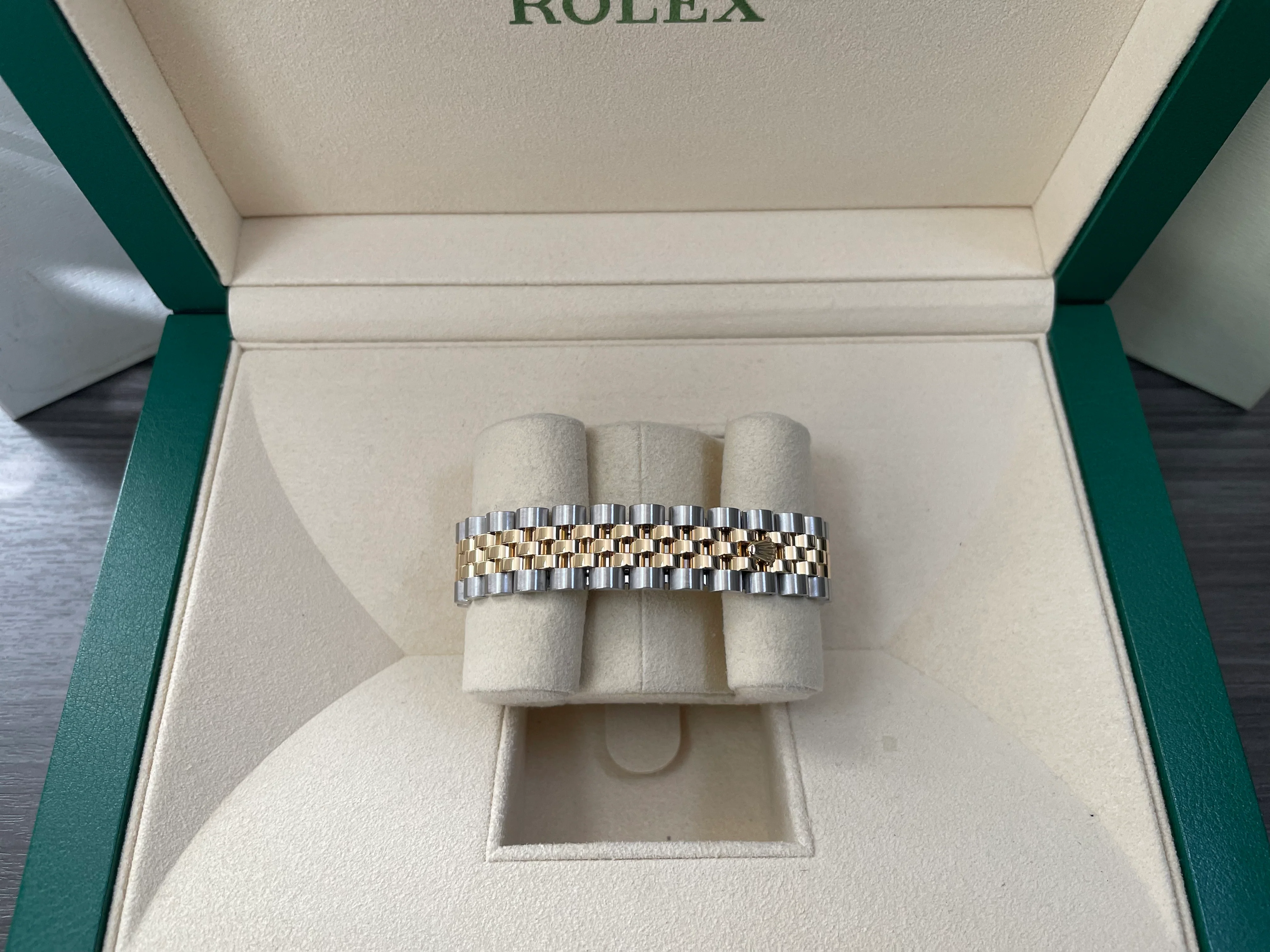 Rolex Steel and Yellow Gold Datejust 31 - 2016 - Fluted Bezel - Black Index Dial - Jubilee Bracelet - 178273