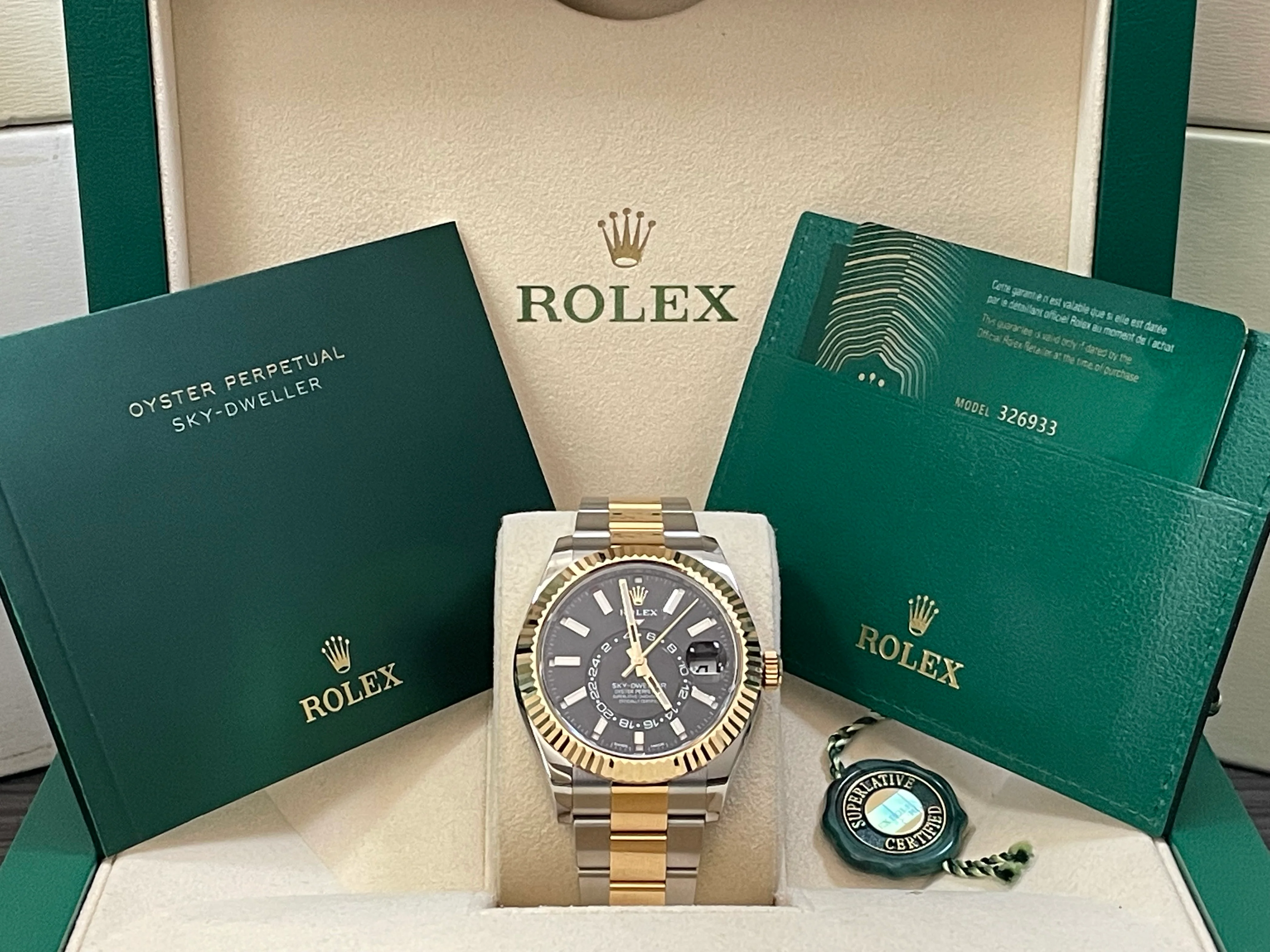 Rolex Yellow Rolesor Sky-Dweller - 2023 - Black Index Dial - Oyster Bracelet - 326933