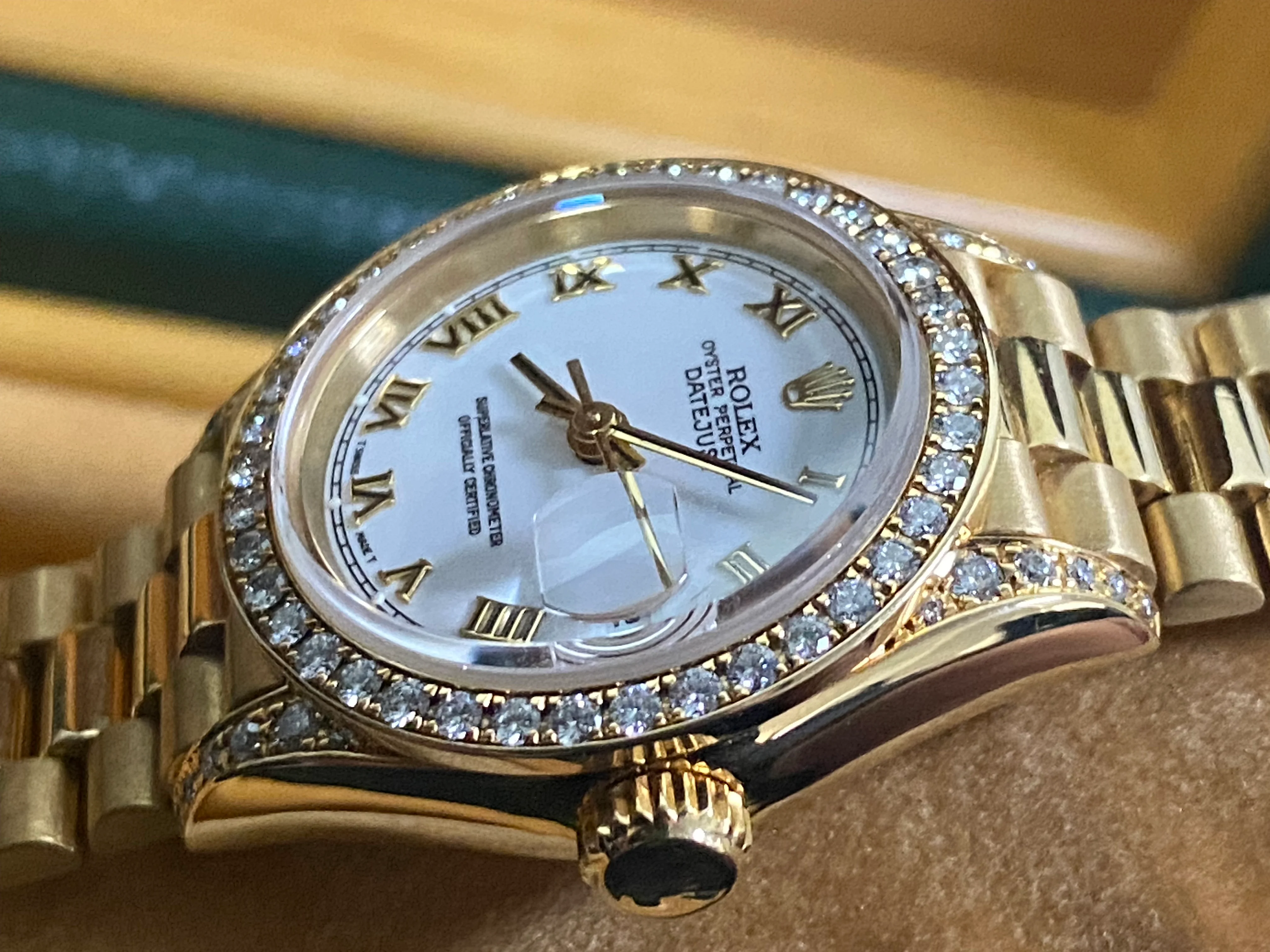 Rolex Yellow Gold Lady-Datejust - 1990 - Diamond Bezel - White Roman Dial - President Bracelet - 69158 