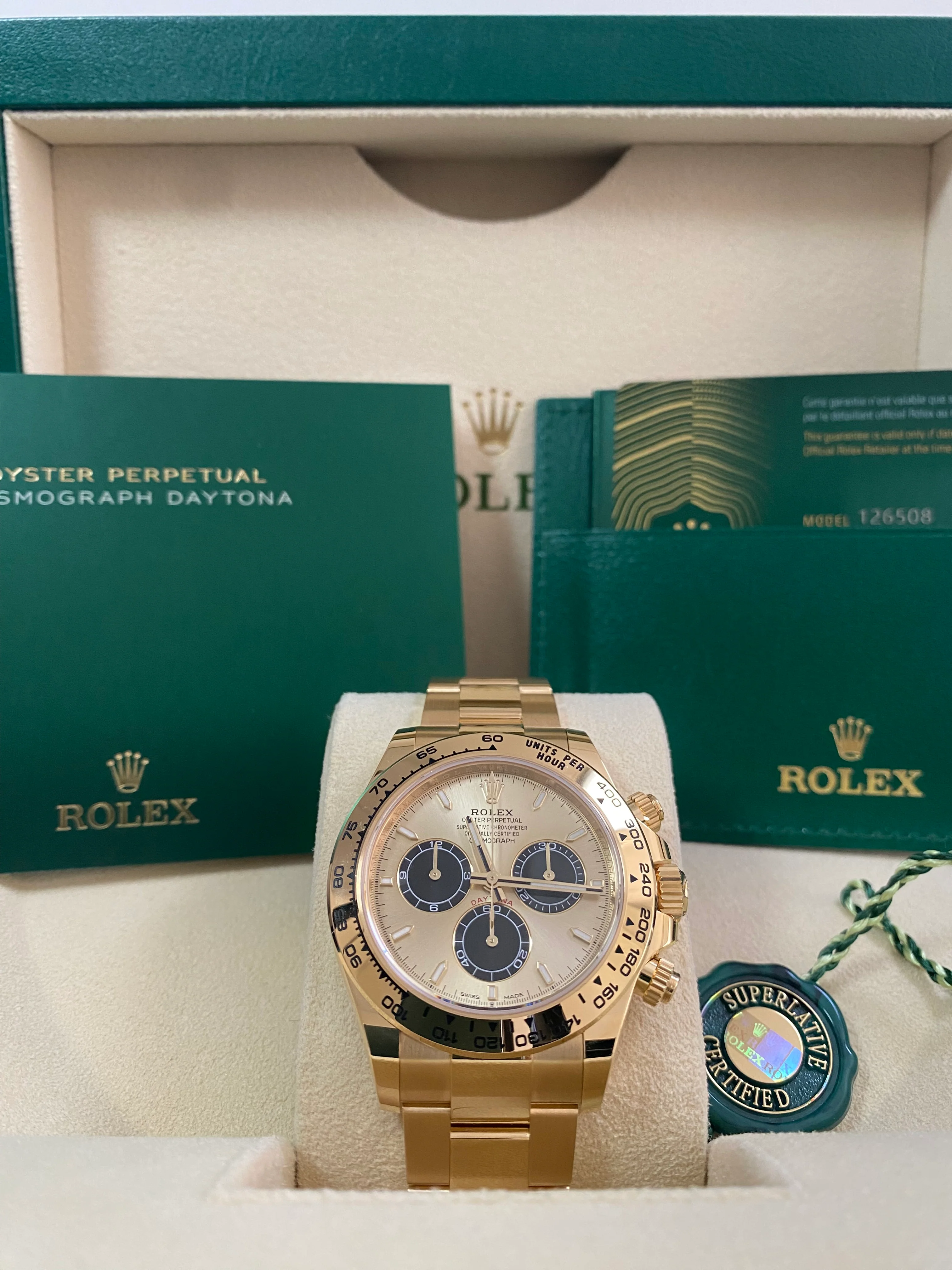 Rolex Yellow Gold Cosmograph Daytona - 2024 - 