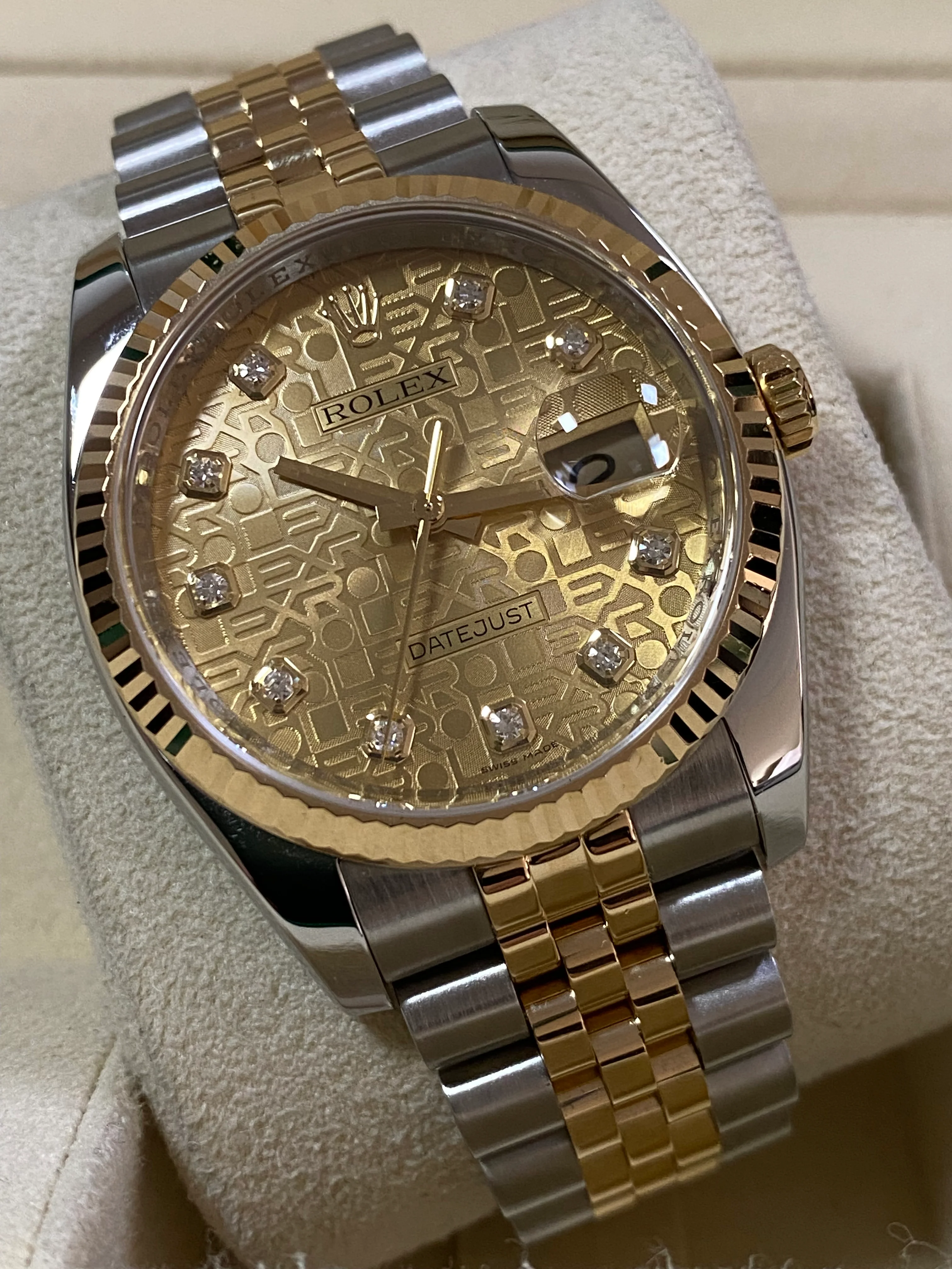 Rolex Steel and Yellow Gold Datejust 36 - V Serial - Fluted Bezel - Factory Diamond Dial - Jubilee Bracelet - 116233