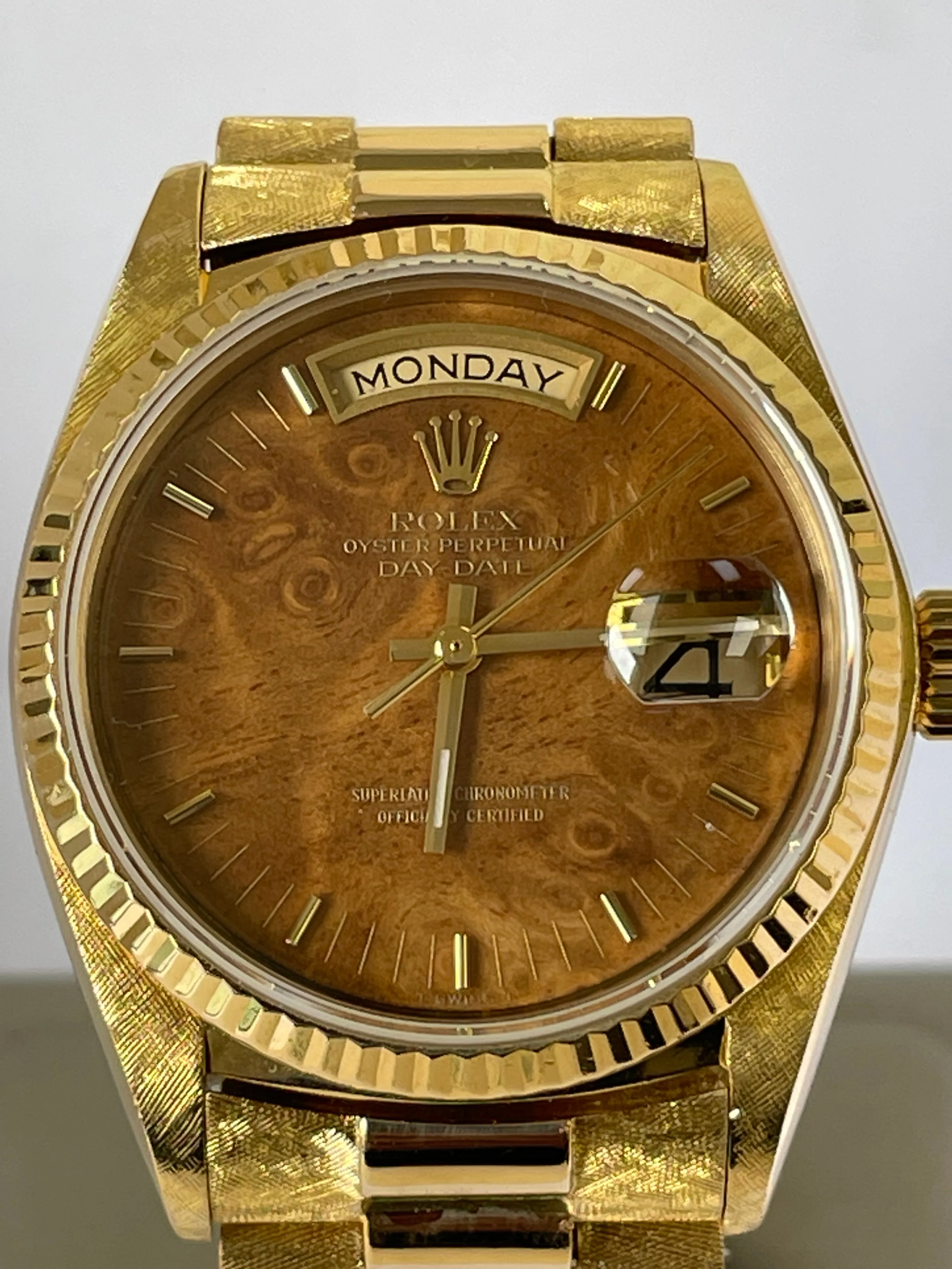 Rolex Yellow Gold Day-Date 36 - Fluted Bezel - Factory Wood Dial - President Bracelet - 18038