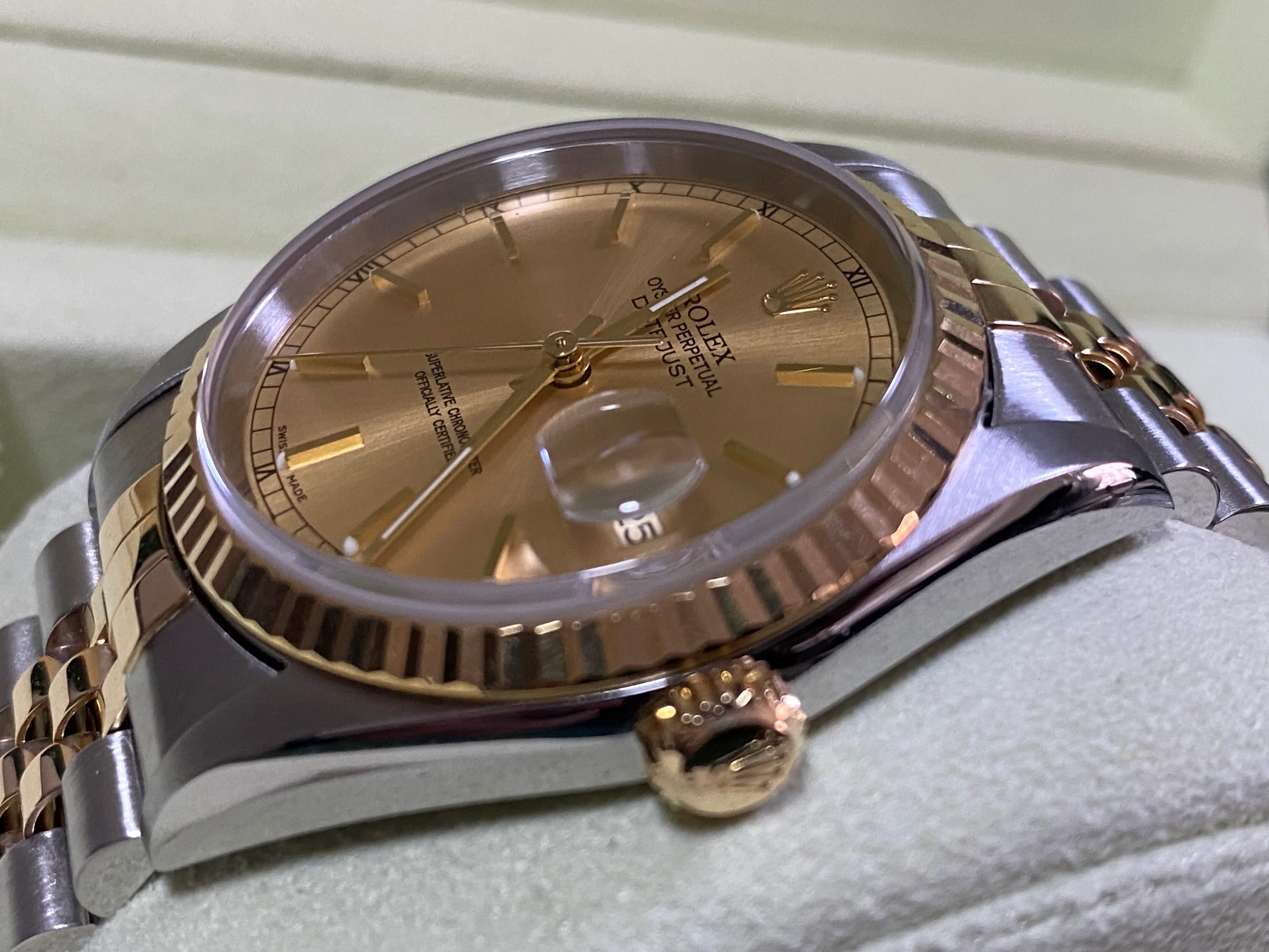 Rolex Steel and Yellow Gold Datejust 36 - P Serial - Fluted Bezel - Champagne Index Dial - Jubilee Bracelet - 16233