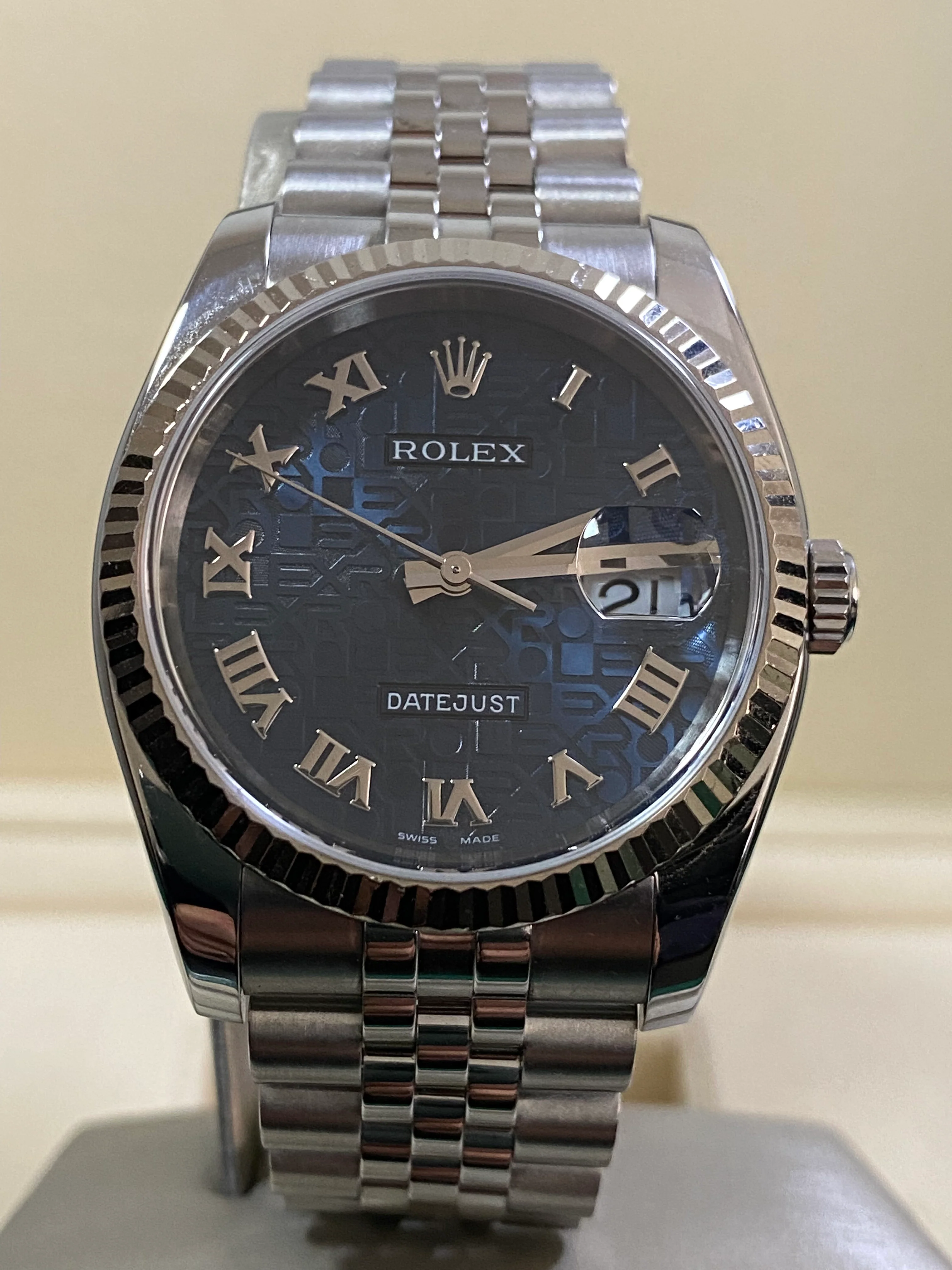 Rolex Steel Datejust 36 - D serial - Fluted Bezel - Anniversary Blue Roman Dial - Jubilee Bracelet - 116234