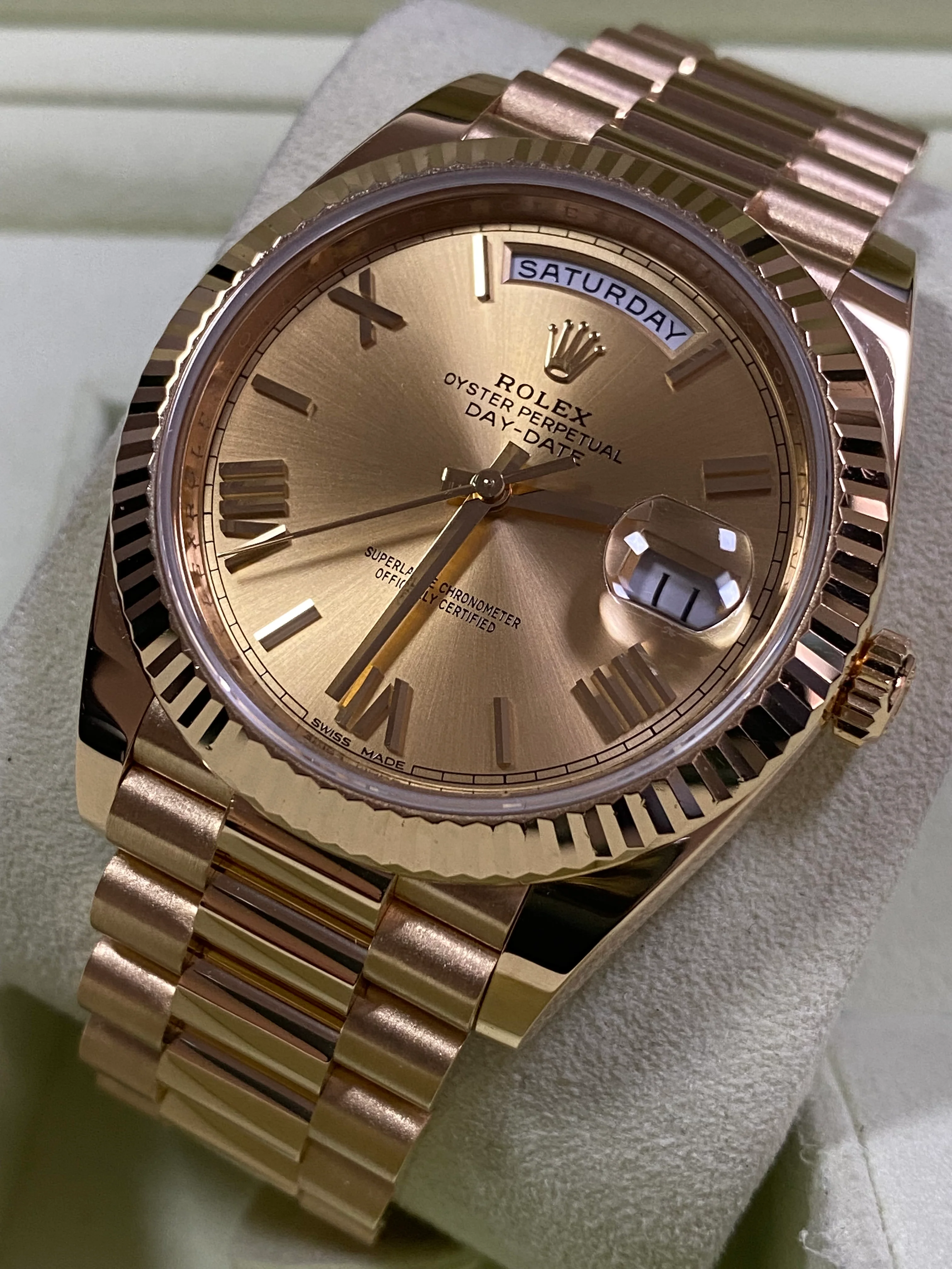 Rolex Yellow Gold Day-Date 40 - Fluted Bezel - Champagne Roman Dial - President Bracelet - 228238