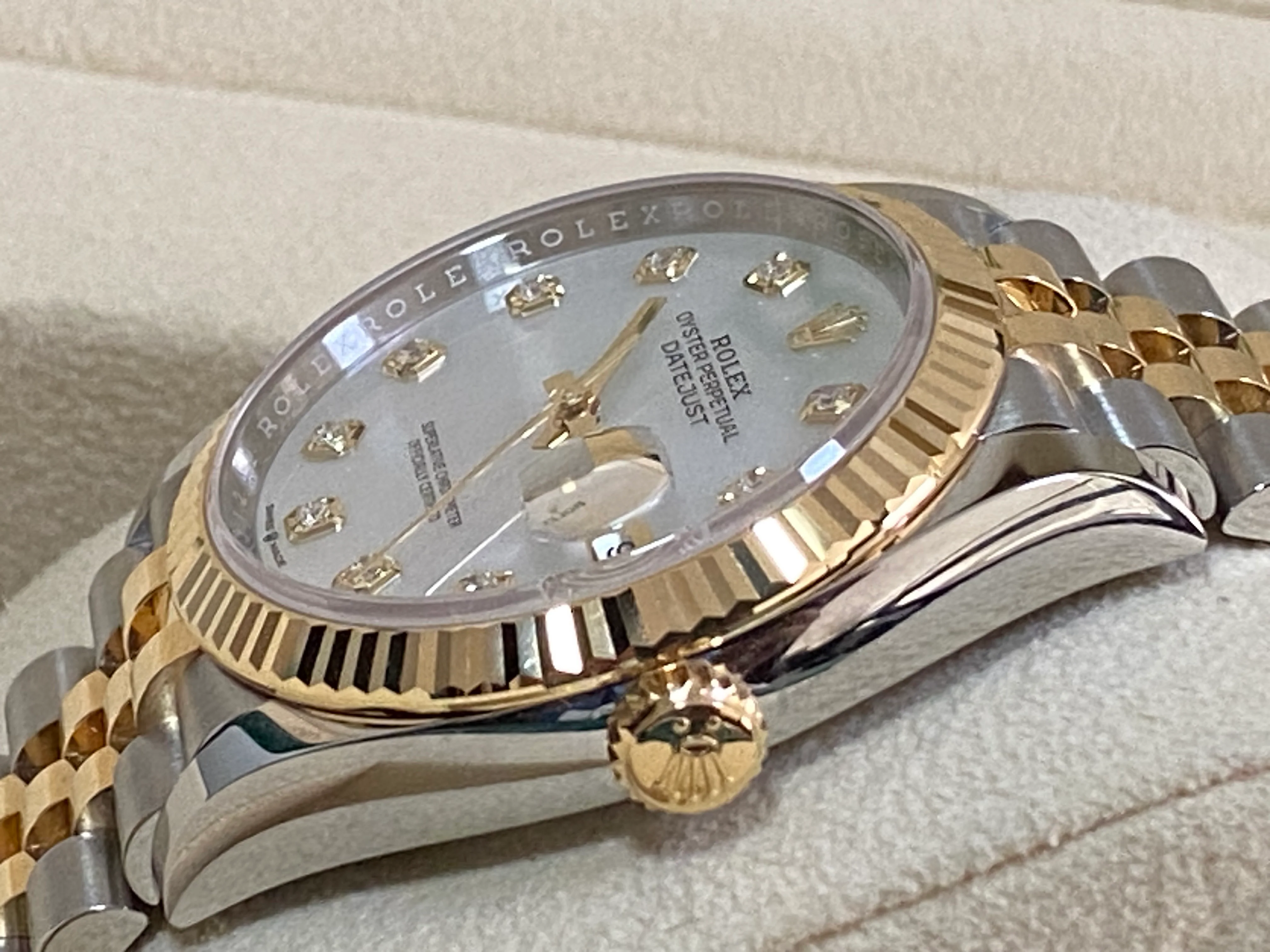 Rolex Steel and Yellow Gold Datejust 36 - 2023 - Fluted Bezel - White Mother-Of-Pearl Diamond-Set Dial - Jubilee Bracelet - 126233