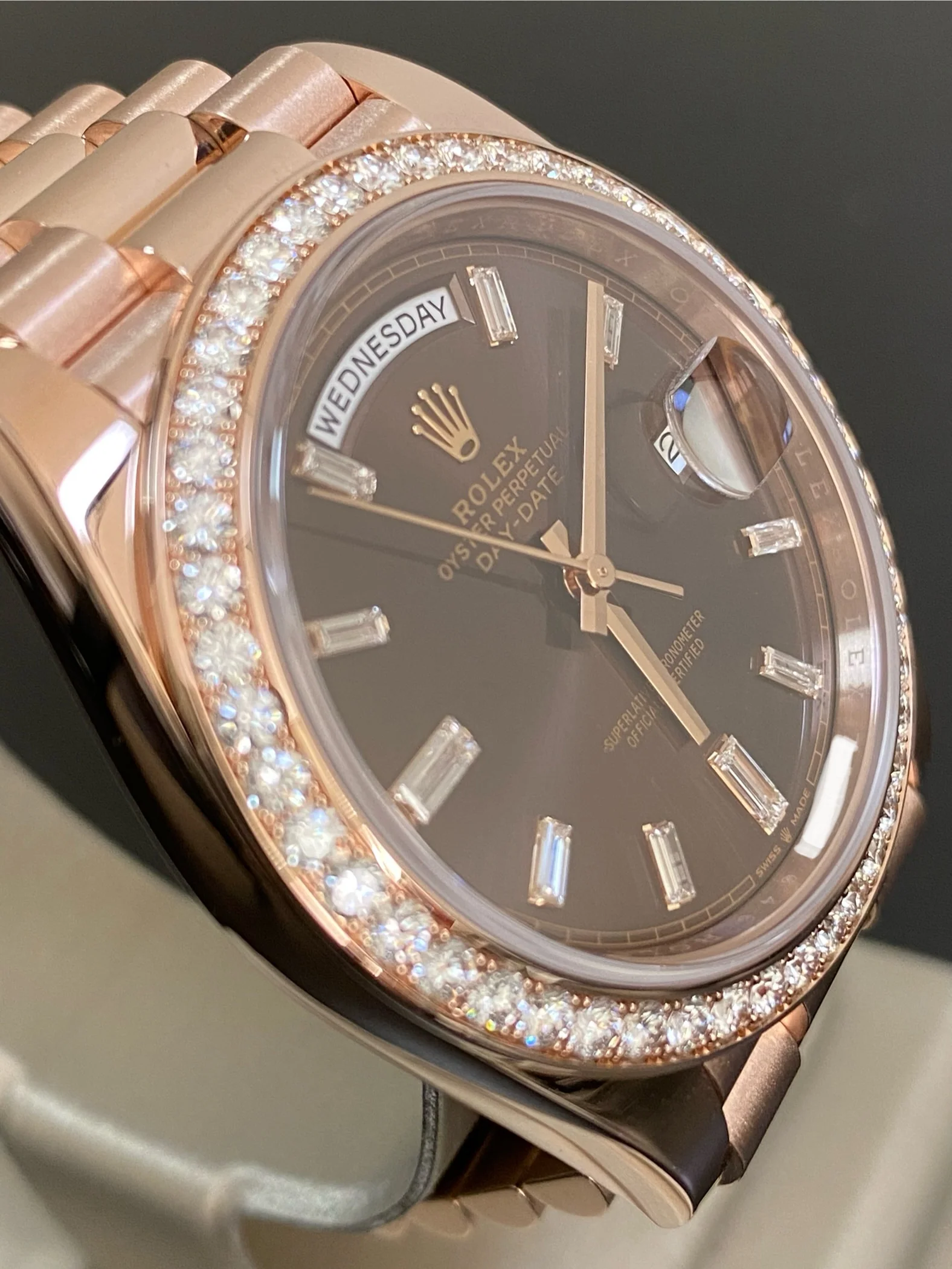 Rolex Everose Gold Day-Date 40 - 2018 - Diamond-Set Bezel - Chocolate Baguette Dial - President Bracelet - 228345RBR *FULL SET*