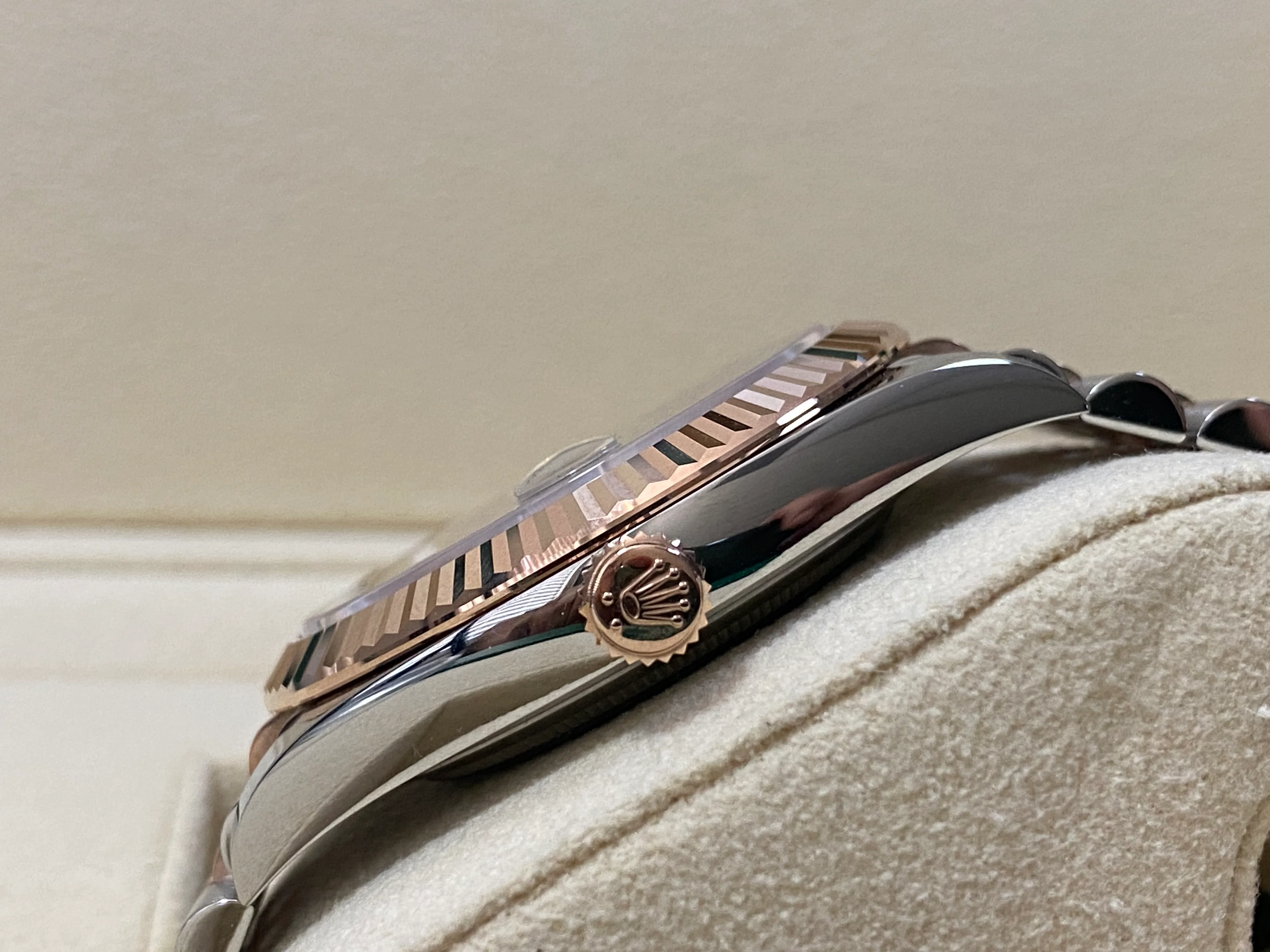 Rolex Steel and Everose Gold Datejust 41 - 2022 - Fluted Bezel - Chocolate Diamond Dial - Jubilee Bracelet - 126331