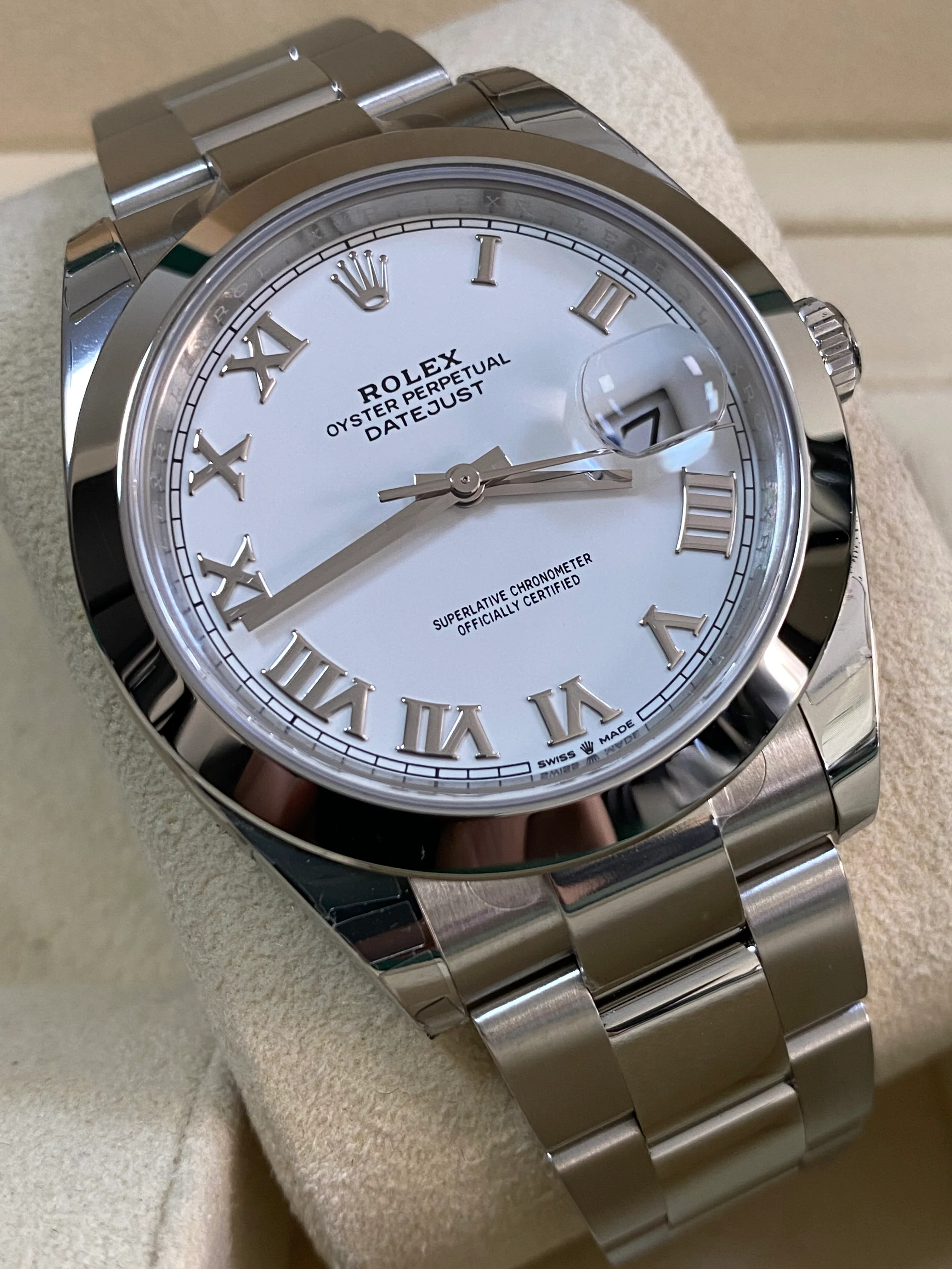 Rolex Steel Datejust 41 - 2023 - Smooth Bezel - White Roman Dial - Oyster Bracelet - 126300 FULL STICKERS
