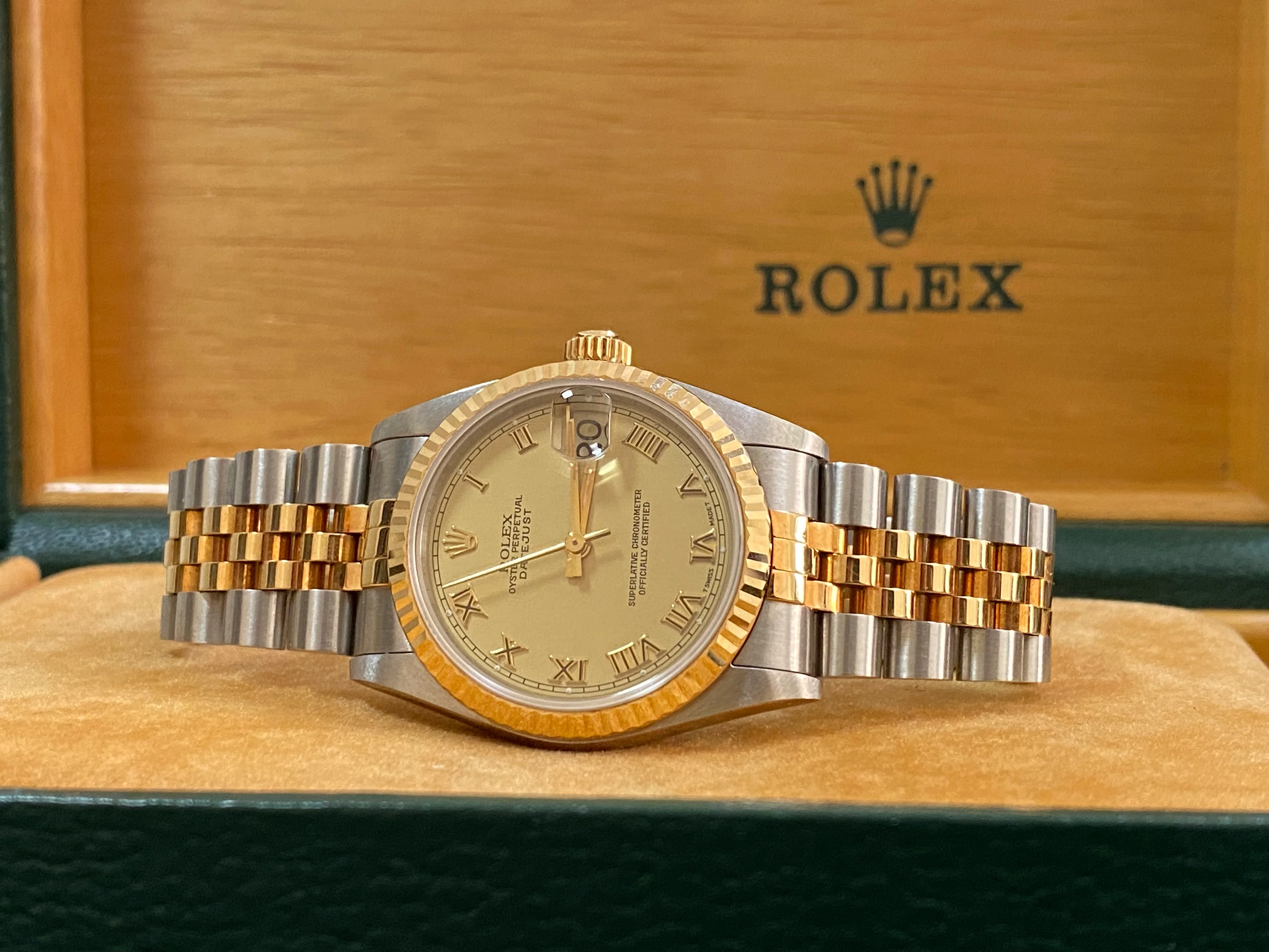 Rolex Steel and Yellow Gold Datejust 31 - S Serial - Fluted Bezel - Champagne Roman Dial - Jubilee Bracelet - 68273