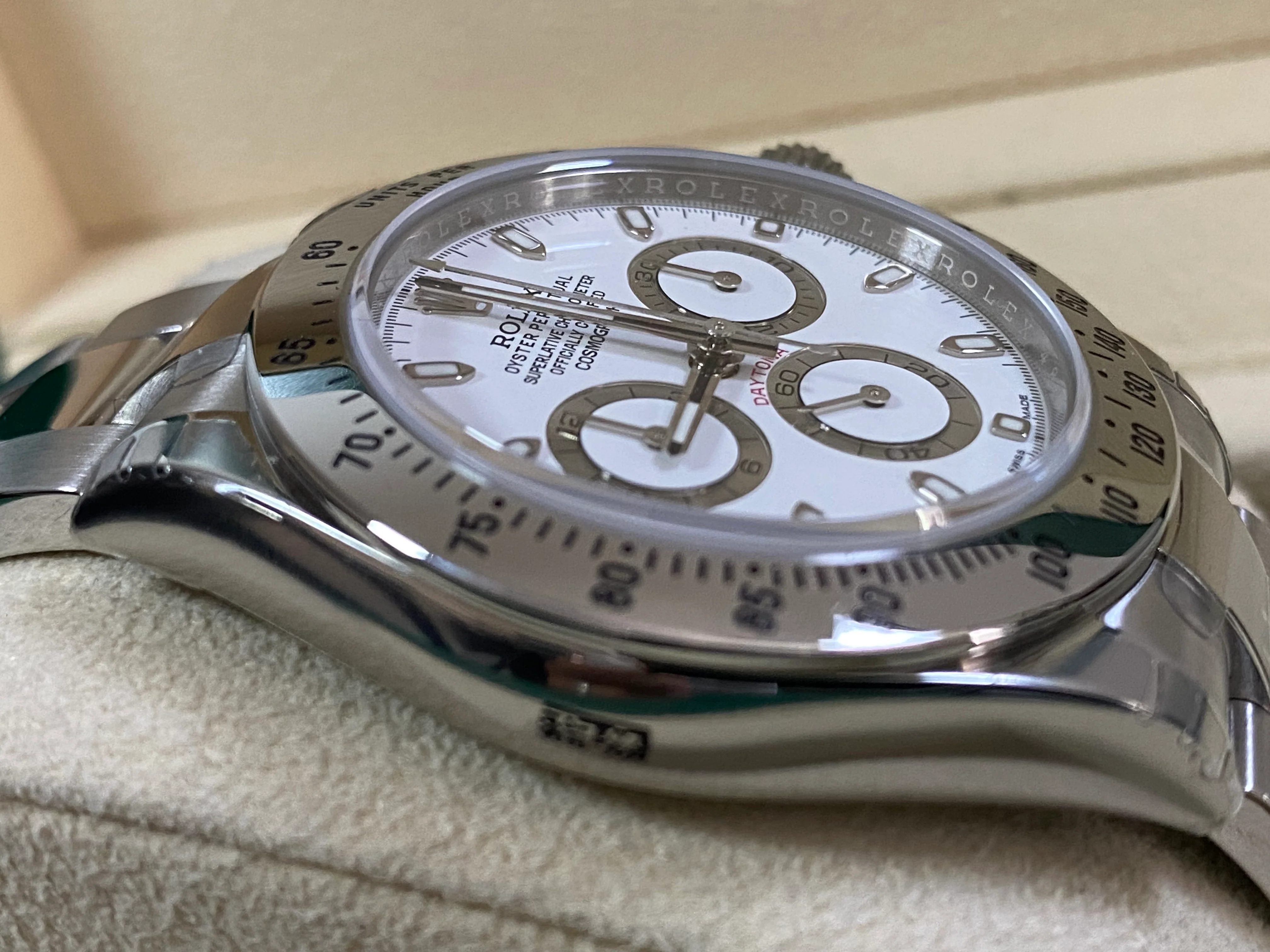 Rolex Steel Cosmograph Daytona - White Index Dial - 116520 - *FULL STICKERS*