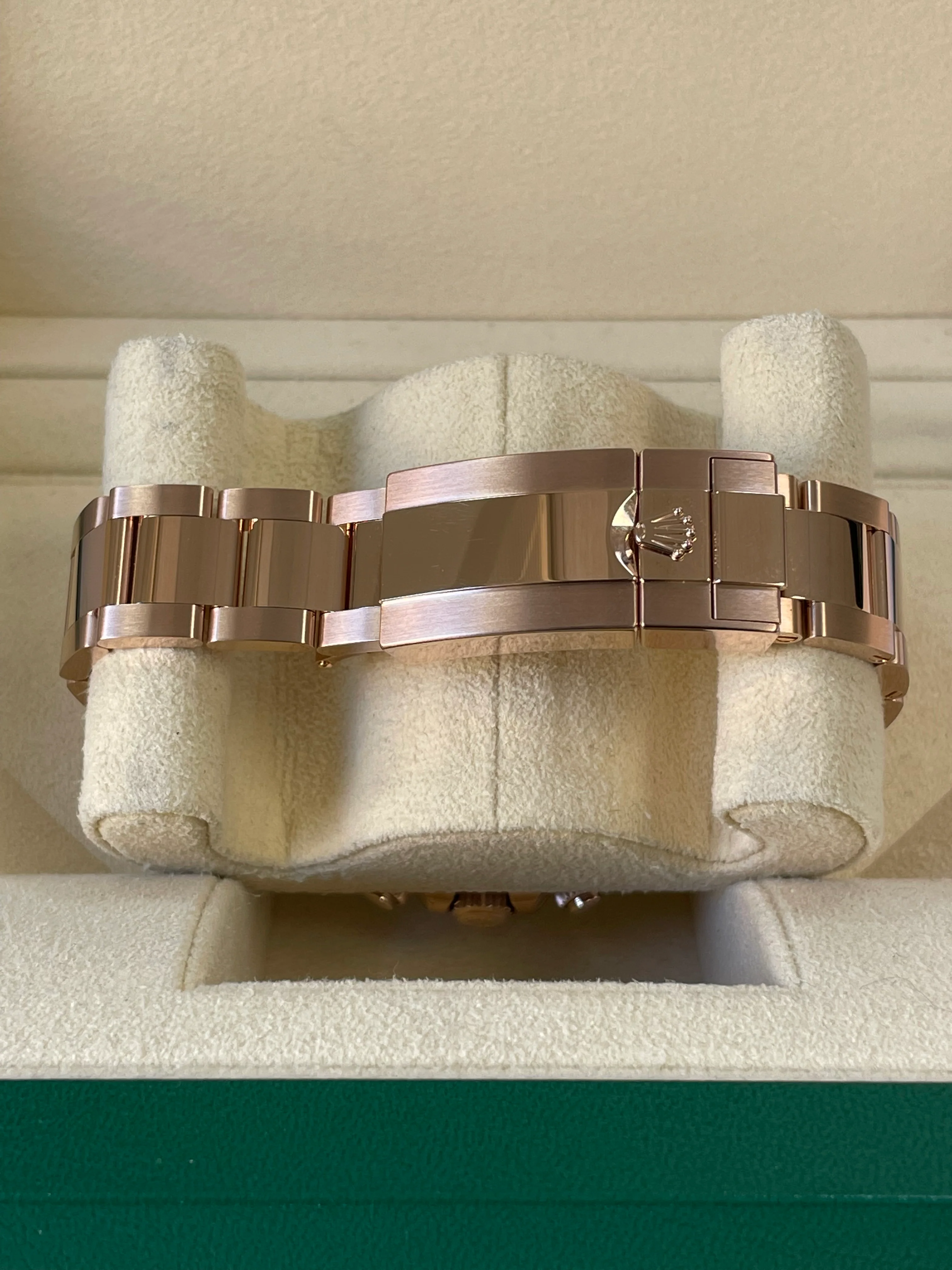 Rolex Everose Gold Cosmograph Daytona - 2023 - Chocolate Dial - 116505