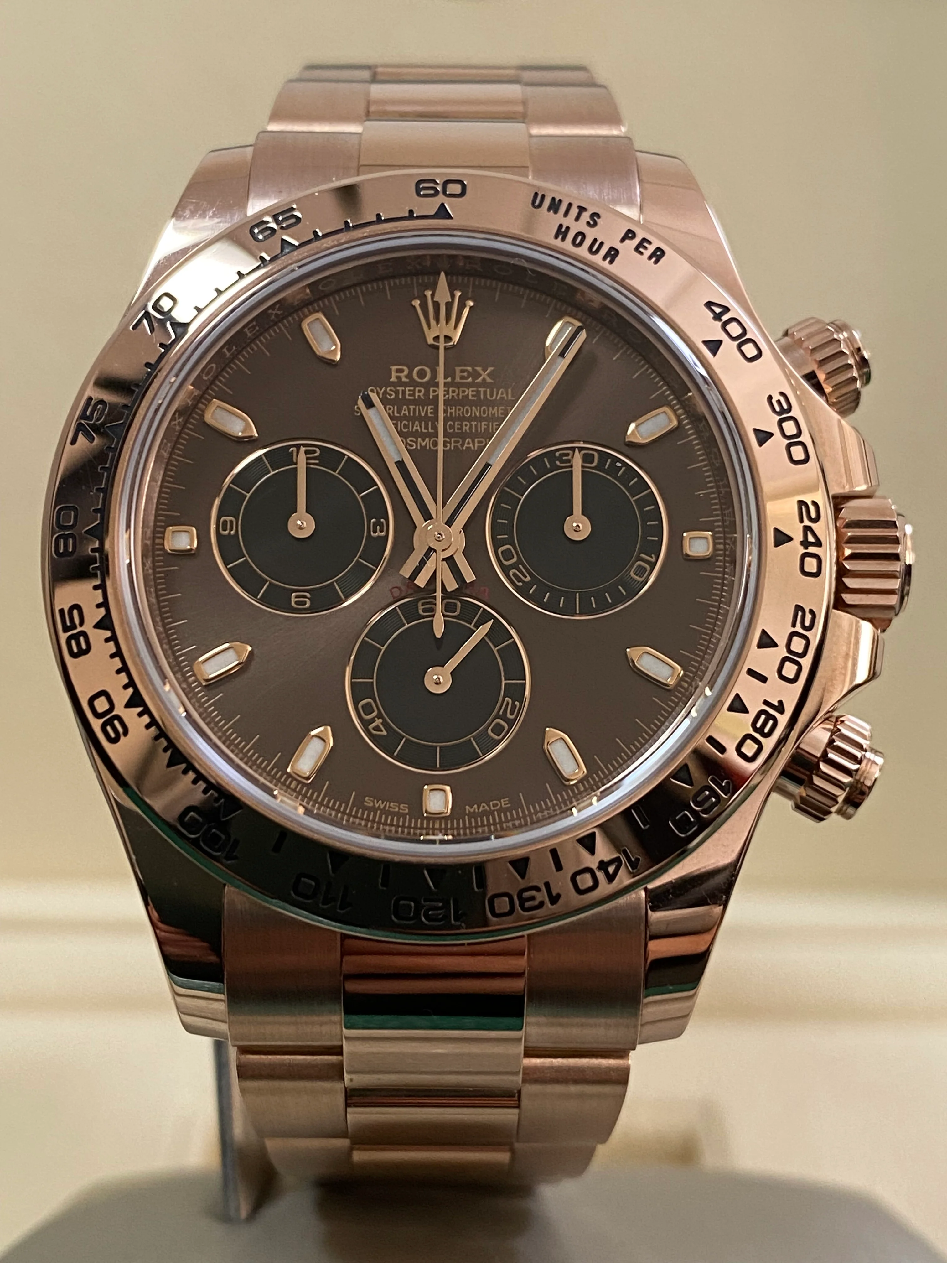 Rolex Everose Gold Cosmograph Daytona - 2021 - Chocolate Index Dial - 116505 *COMPLETE SET*